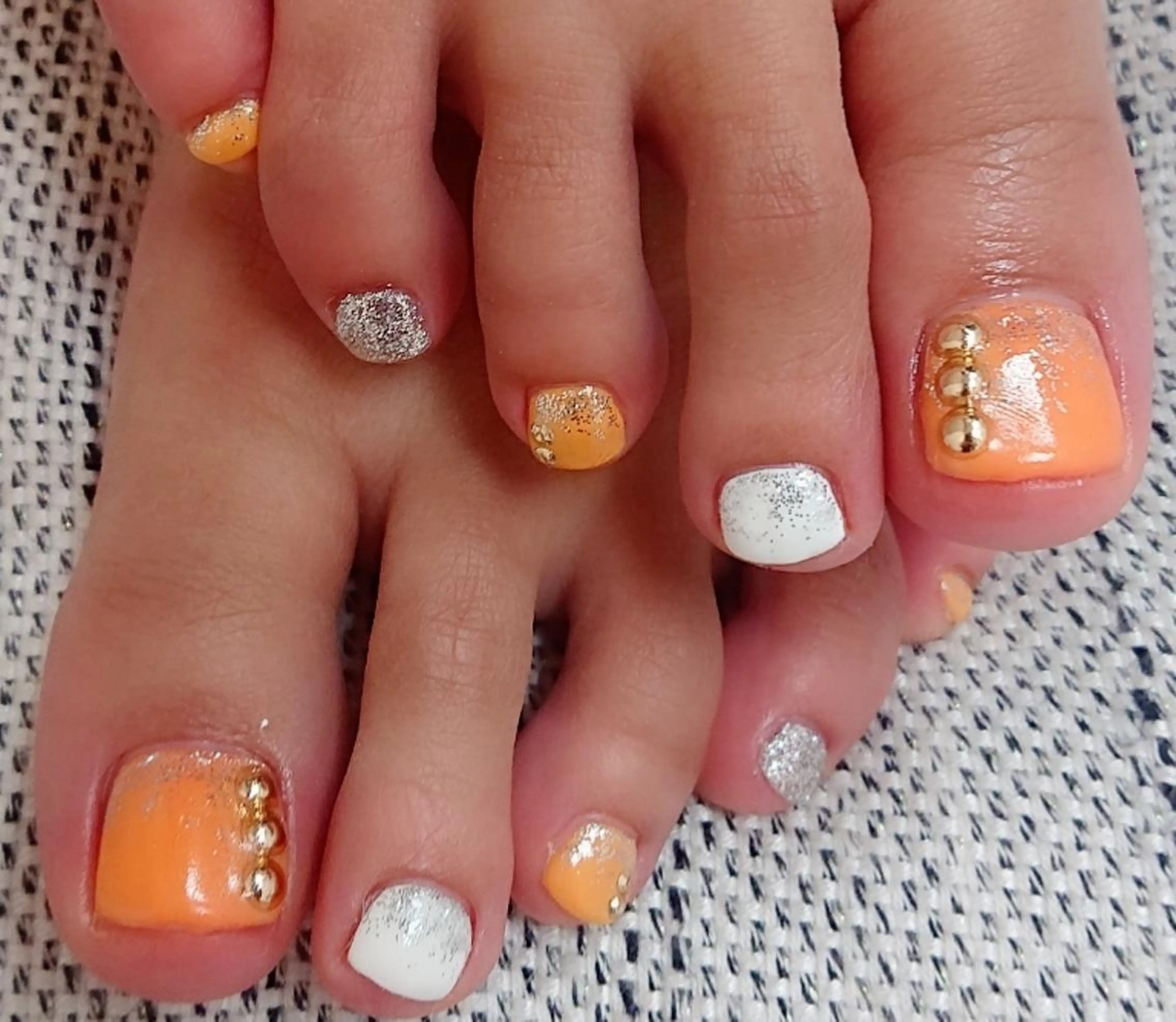 ネイル 🍒当日もOK🍒 𝑳𝑼𝑵𝑨花井のネイルデザイン