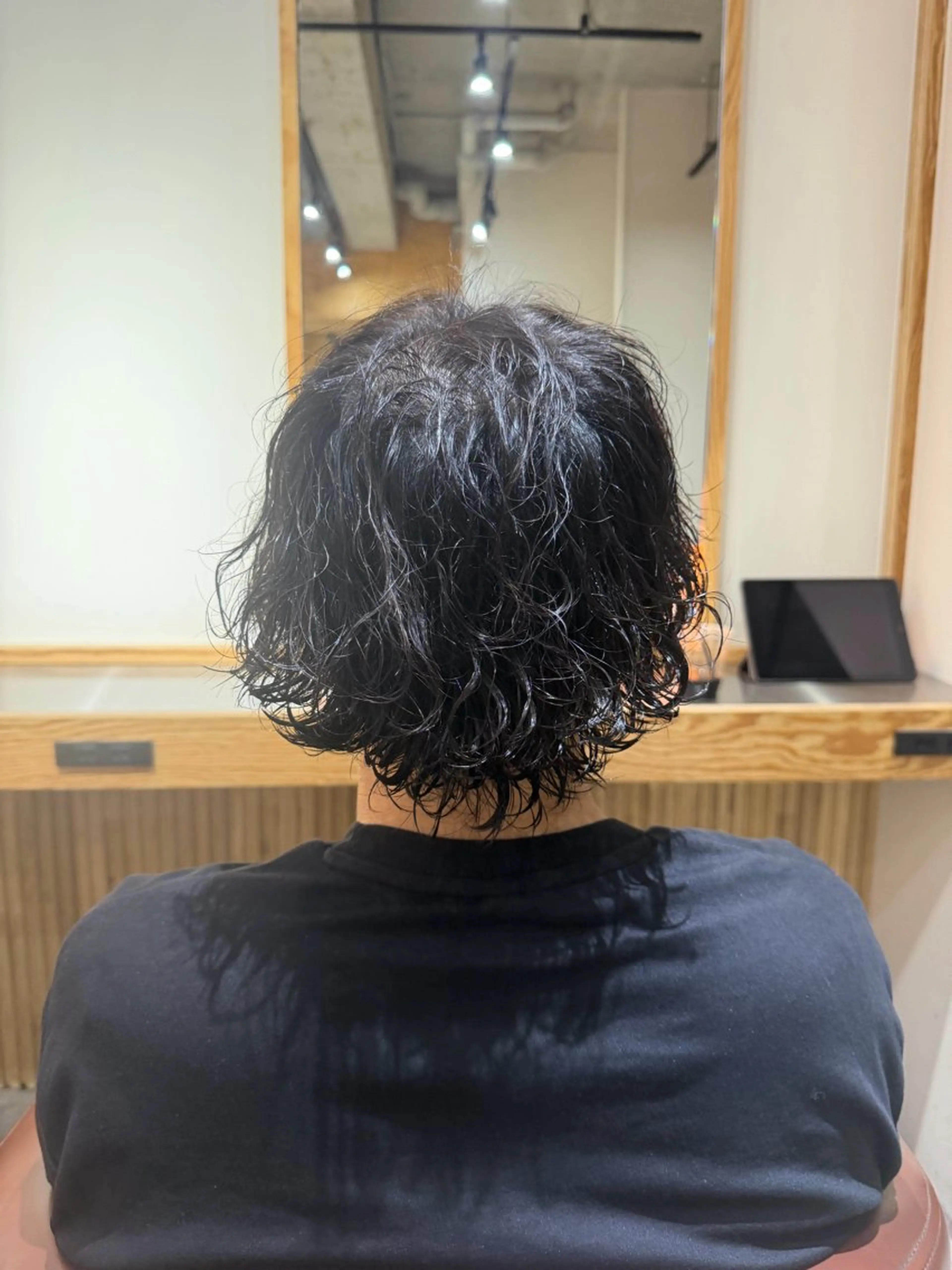 カラー パーマ メンズ カット パーマ パーマ特別価格🔥 宇宙のヘアスタイル
