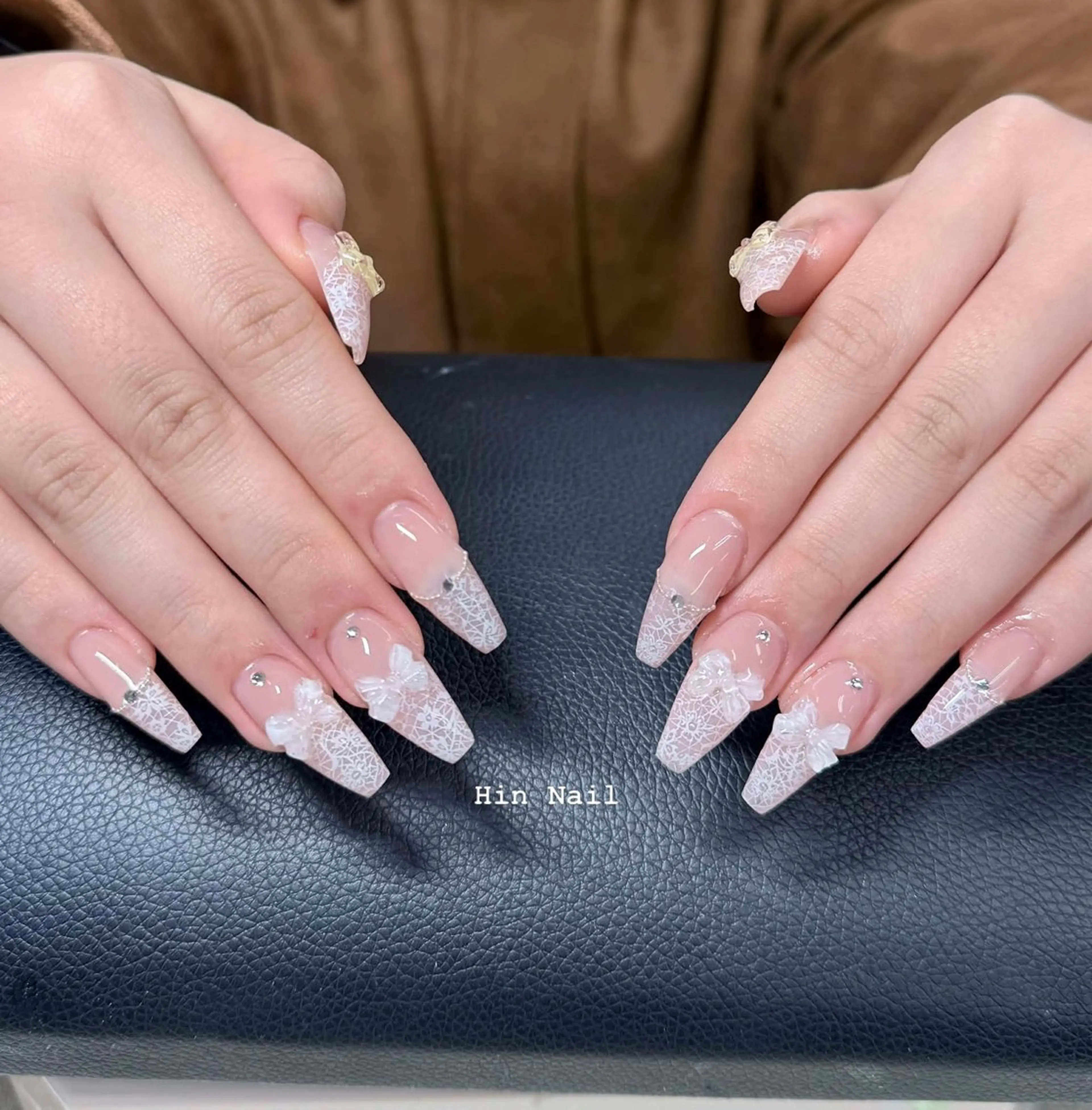 ネイル ハンドネイル HIN NAILのネイルデザイン