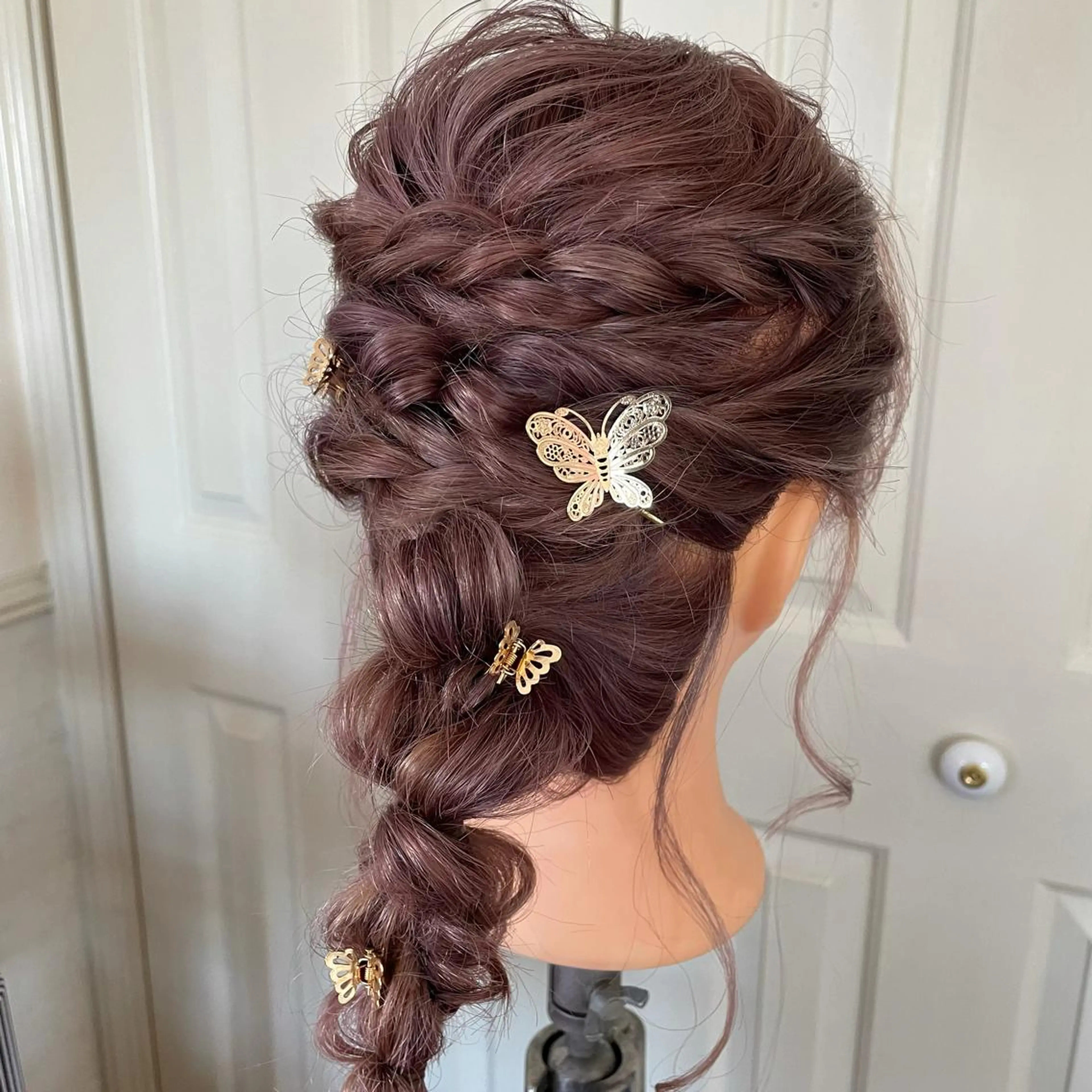 セミロング カラー ヘアアレンジ 結婚式・ブライダル なつき/艶ピンク/ girly hairのヘアスタイル