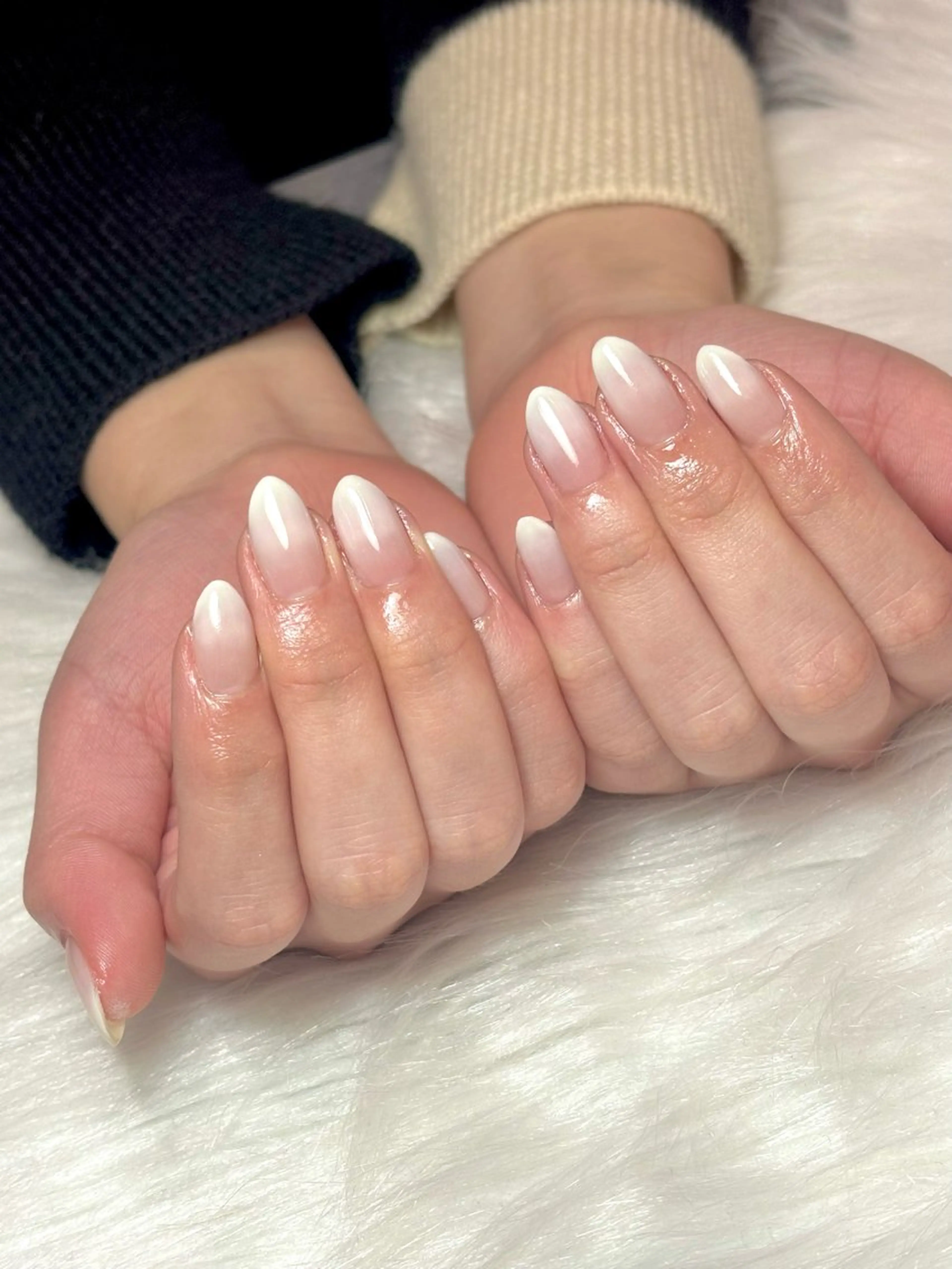 ネイル グラデーション オフィスネイル 春ネイル ハンドネイル kokomi 🧸のネイルデザイン