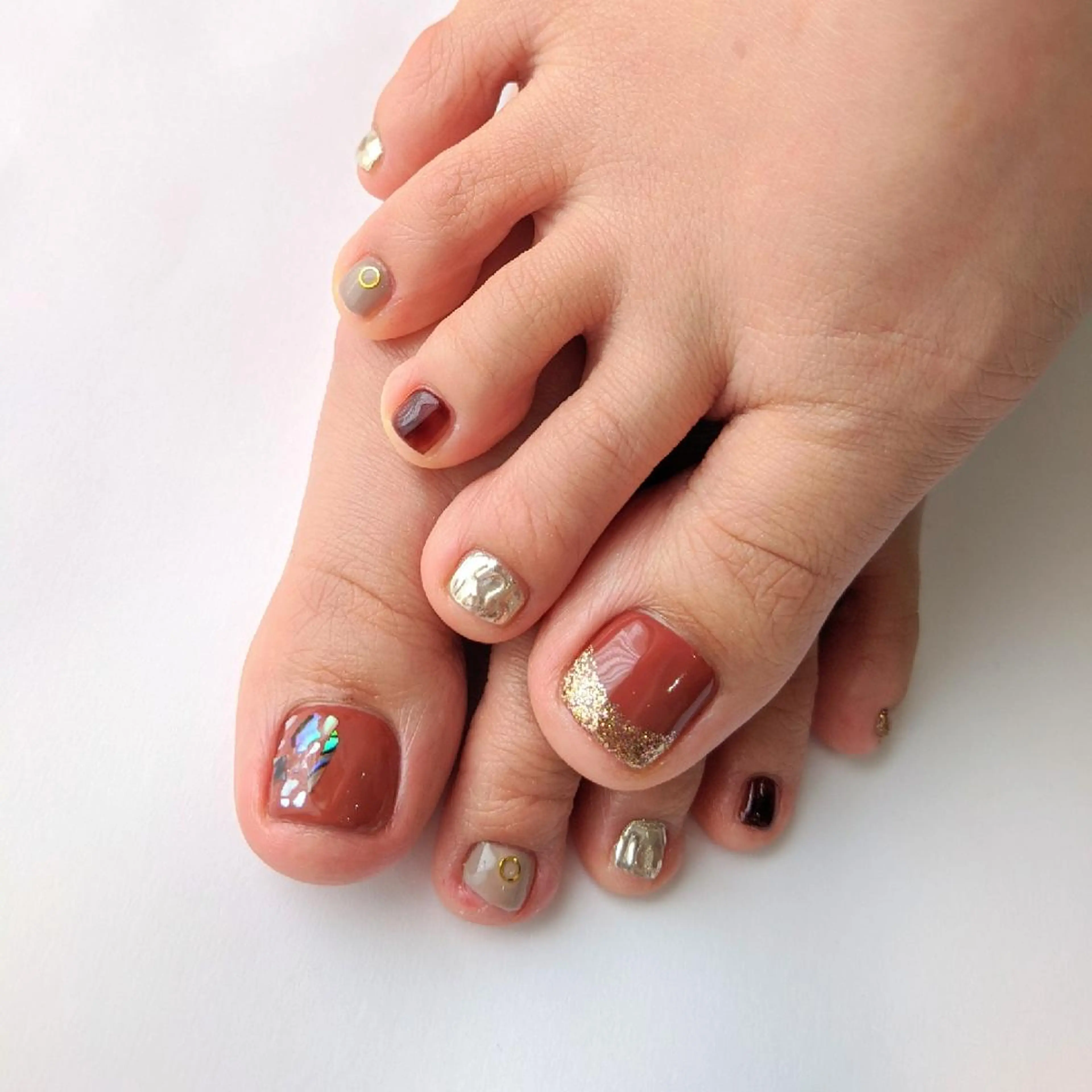 ネイル ｱｲﾗｯｼｭ ﾈｲﾙ ｻﾛﾝ つけるのマツエク・マツパデザイン