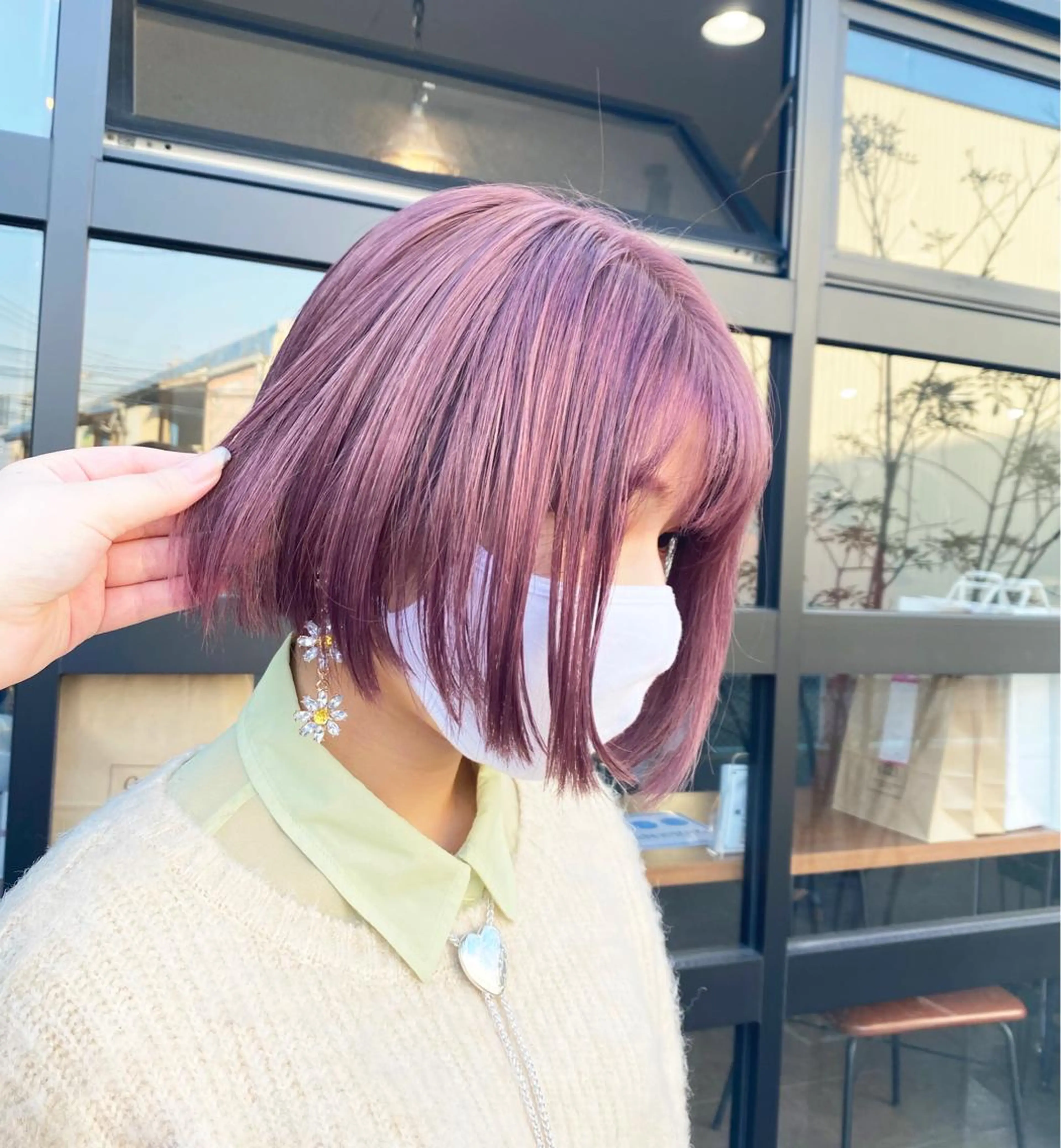 ショート maco 艶感ハイトーン🦋のヘアスタイル