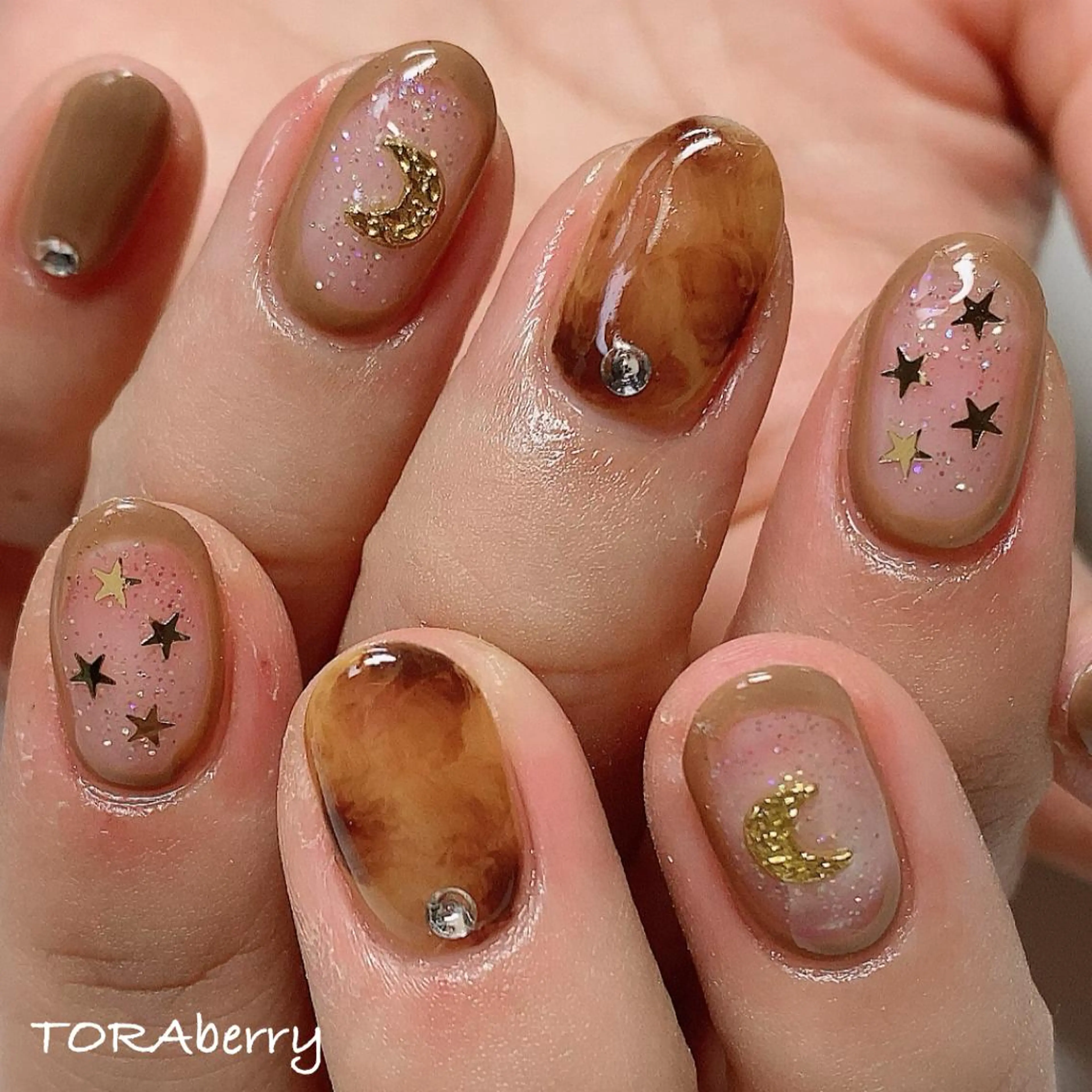 ネイル べっ甲ネイル ハンドネイル ネイリスト なつみのネイルデザイン