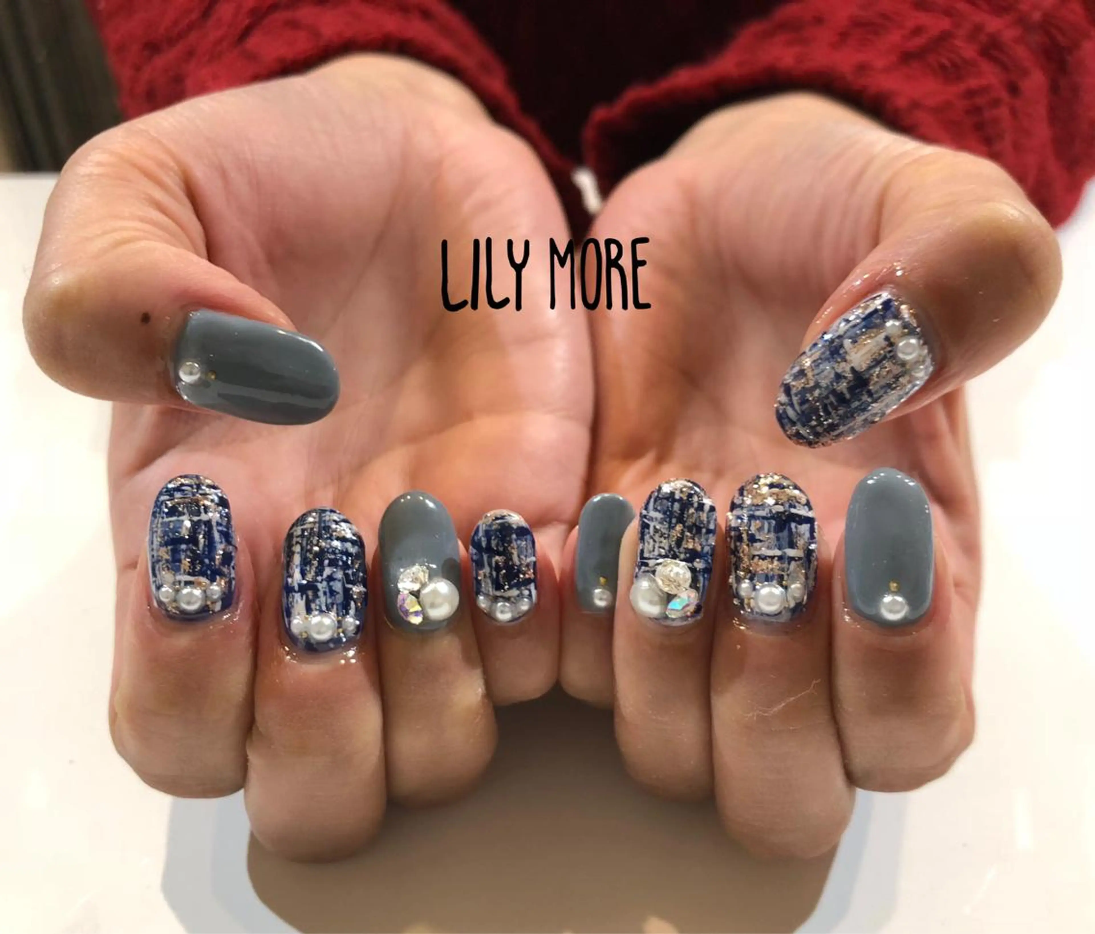 ネイル ツイードネイル Lily closetのネイルデザイン