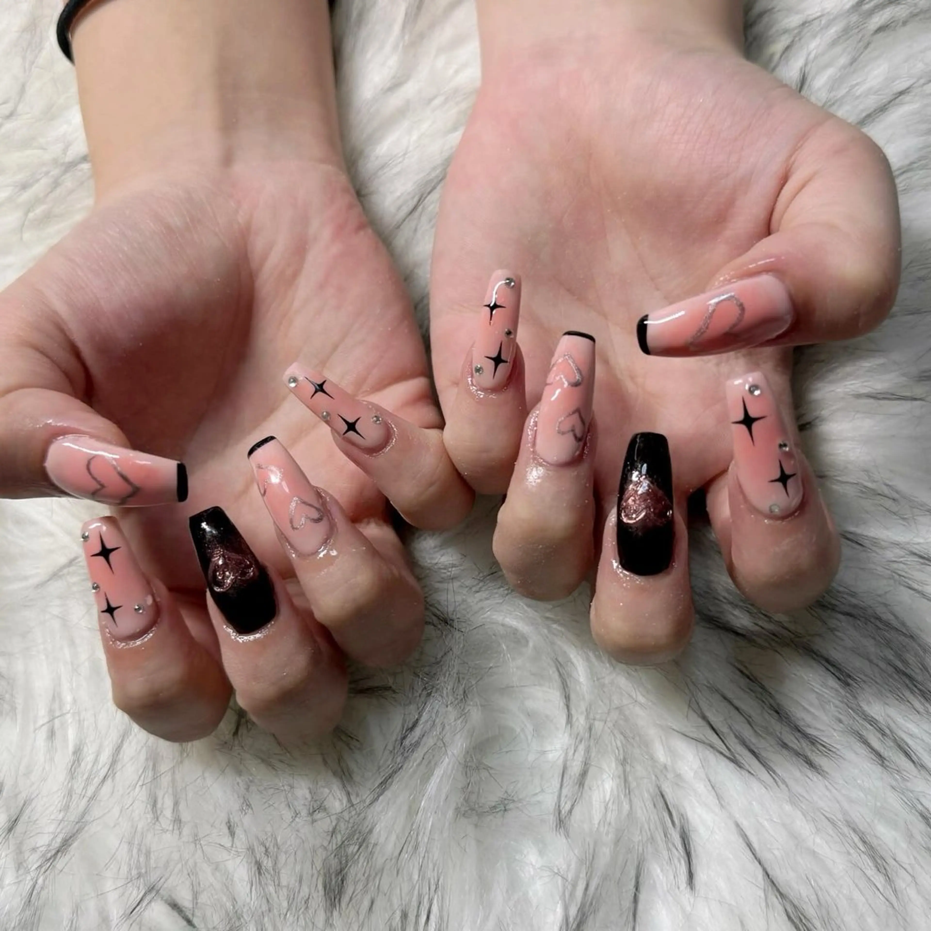 ロング ハンドネイル mao .のネイルデザイン