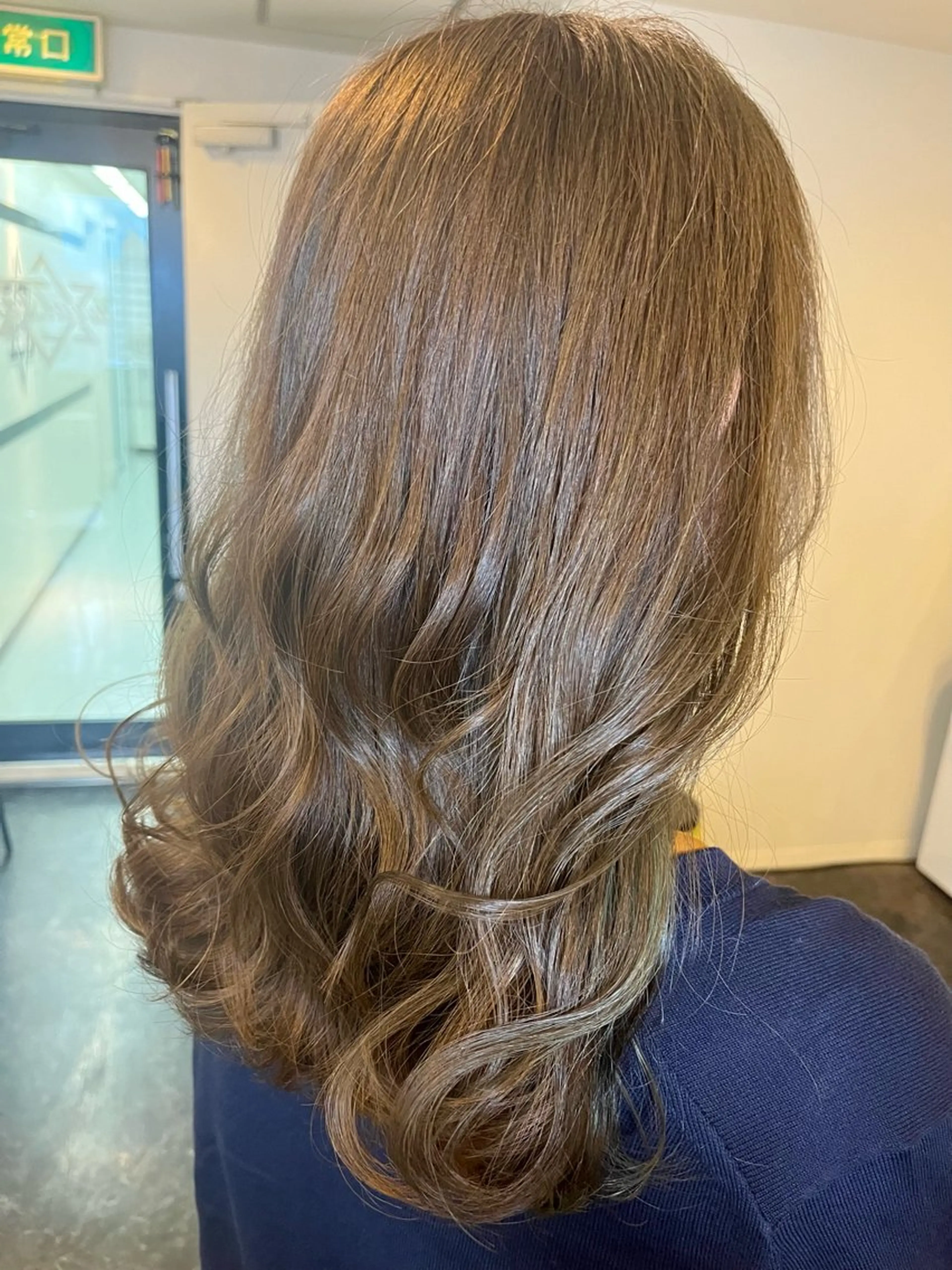 カラー Itsuki .のヘアスタイル