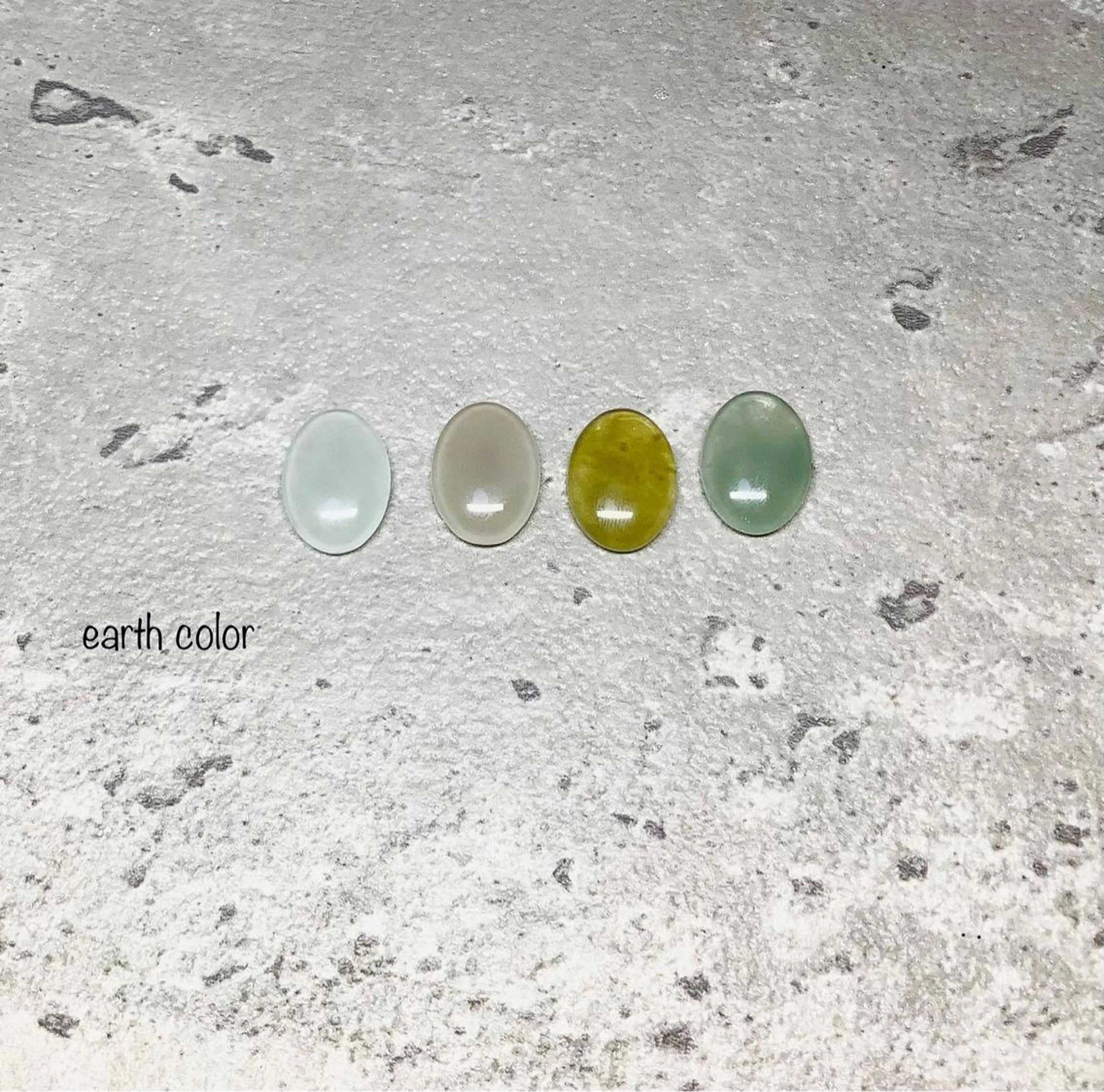 ネイル 横尾 麻里のネイルデザイン