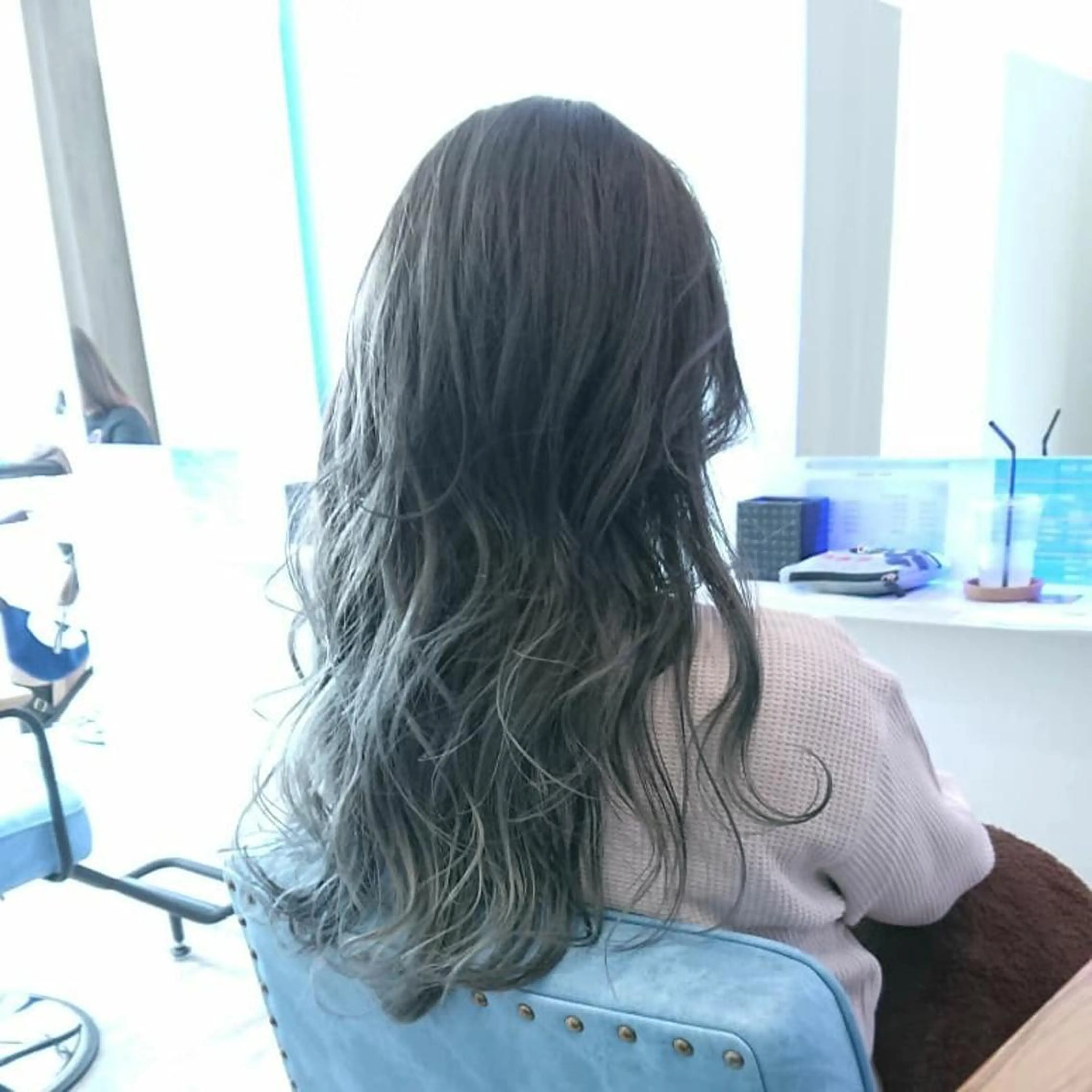 ロング カラー ヘアアレンジ 小林 伸行のヘアスタイル