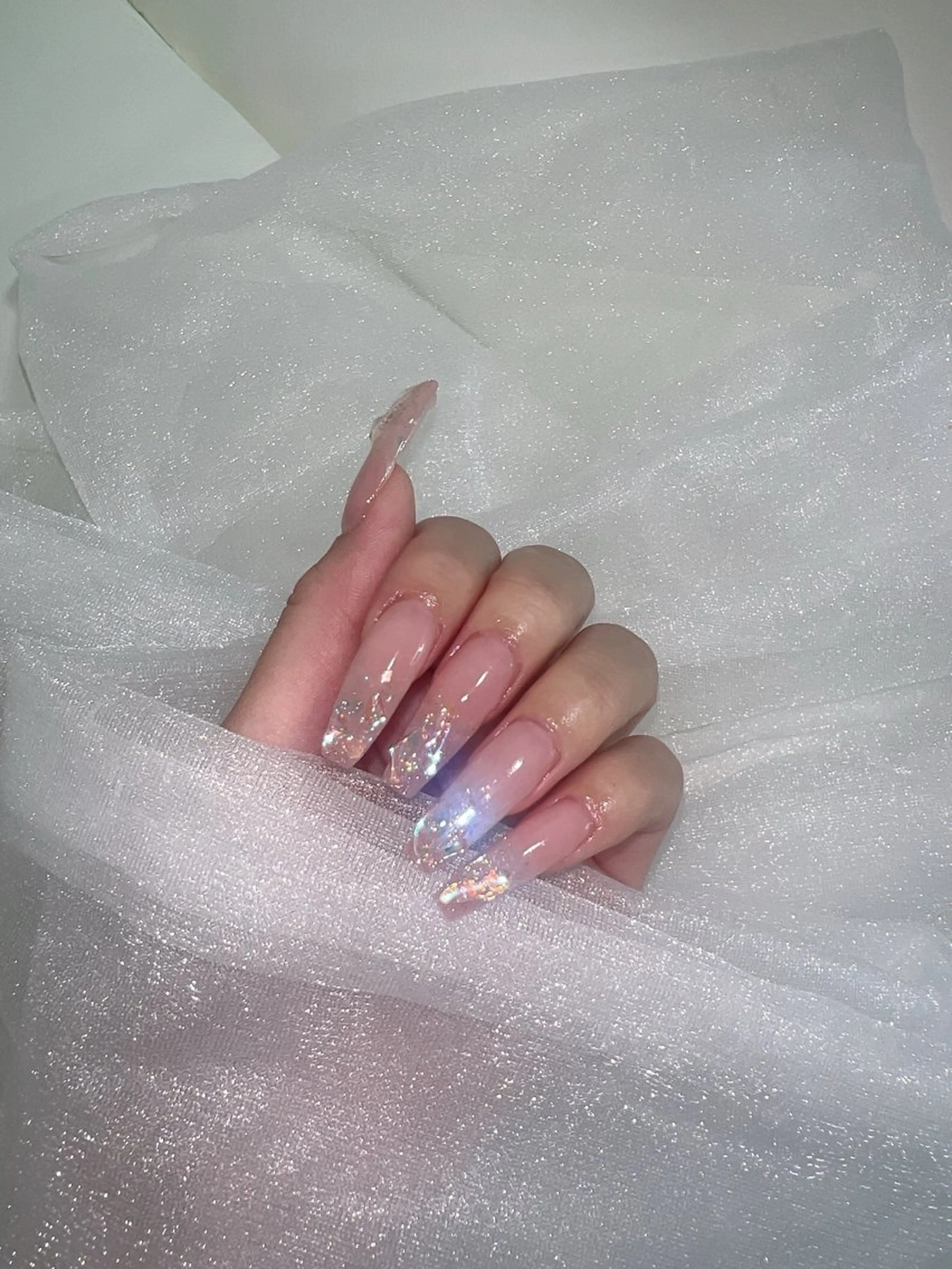 ネイル ちゅるんネイル🪄 耳ツボジュエリー🔗のネイルデザイン