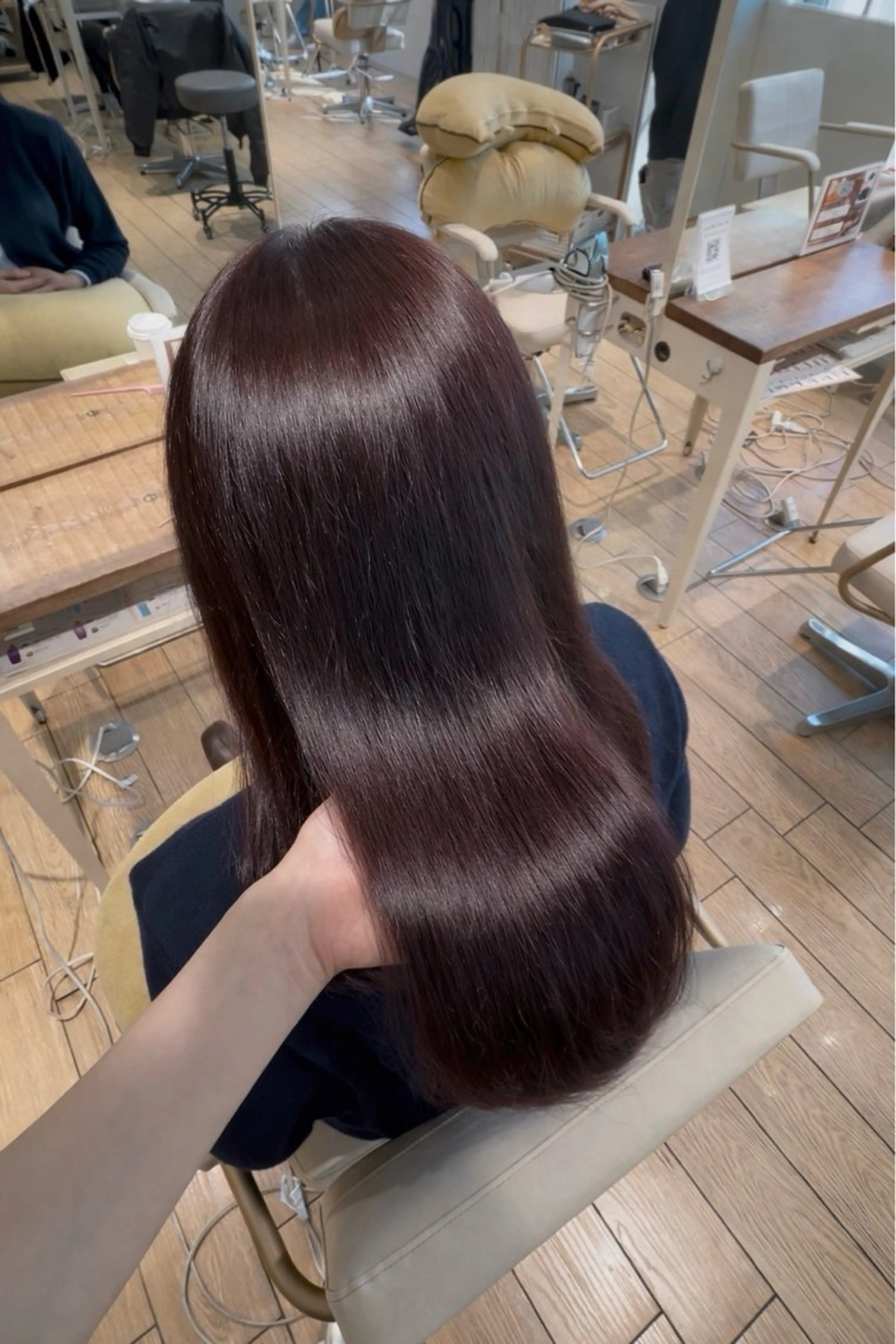 ロング カラー ヘアカラー トリートメント AFLOAT/ 蛭田 美玲のヘアスタイル