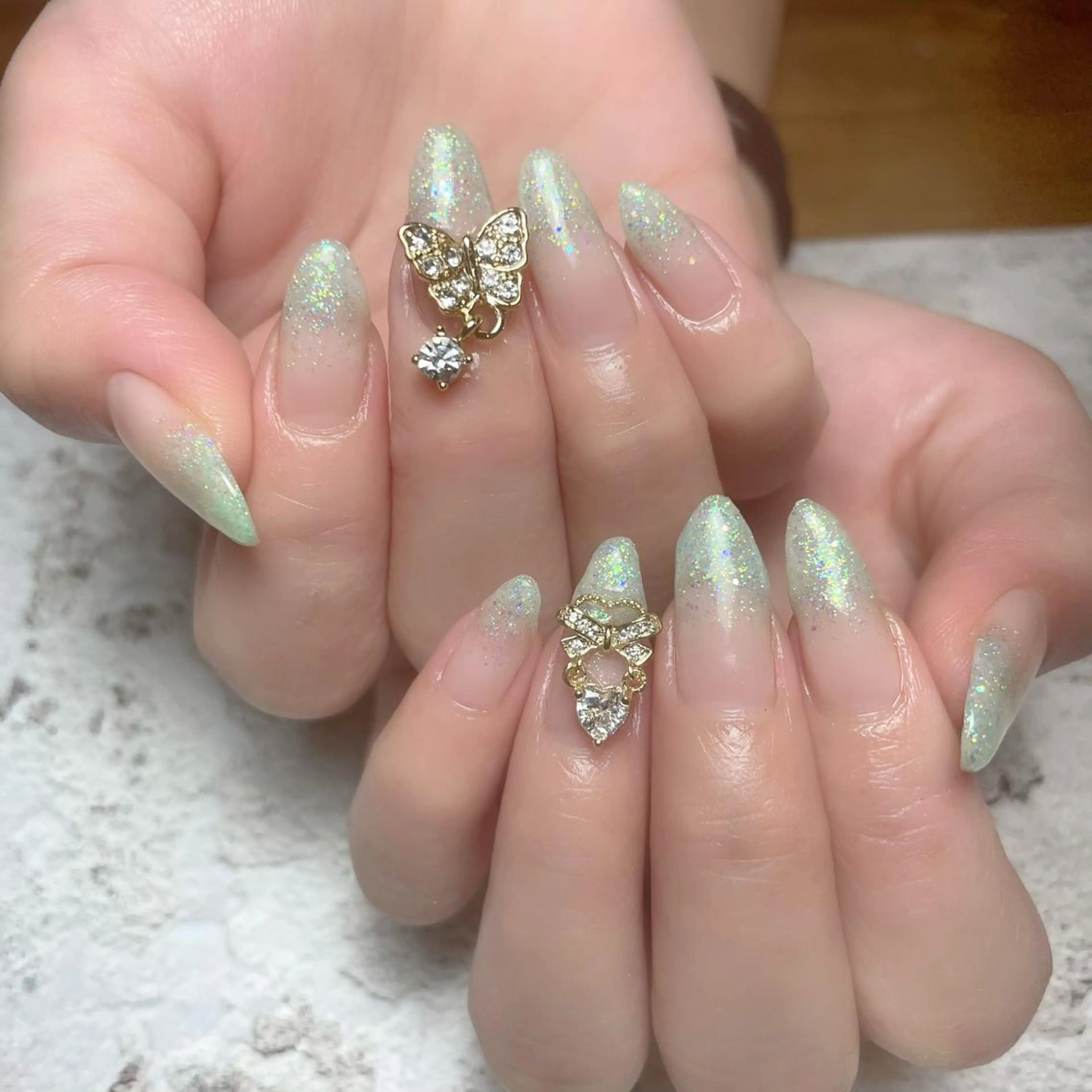 ネイル ハンドネイル Feel ‪‪☺︎‬Yuriaのネイルデザイン