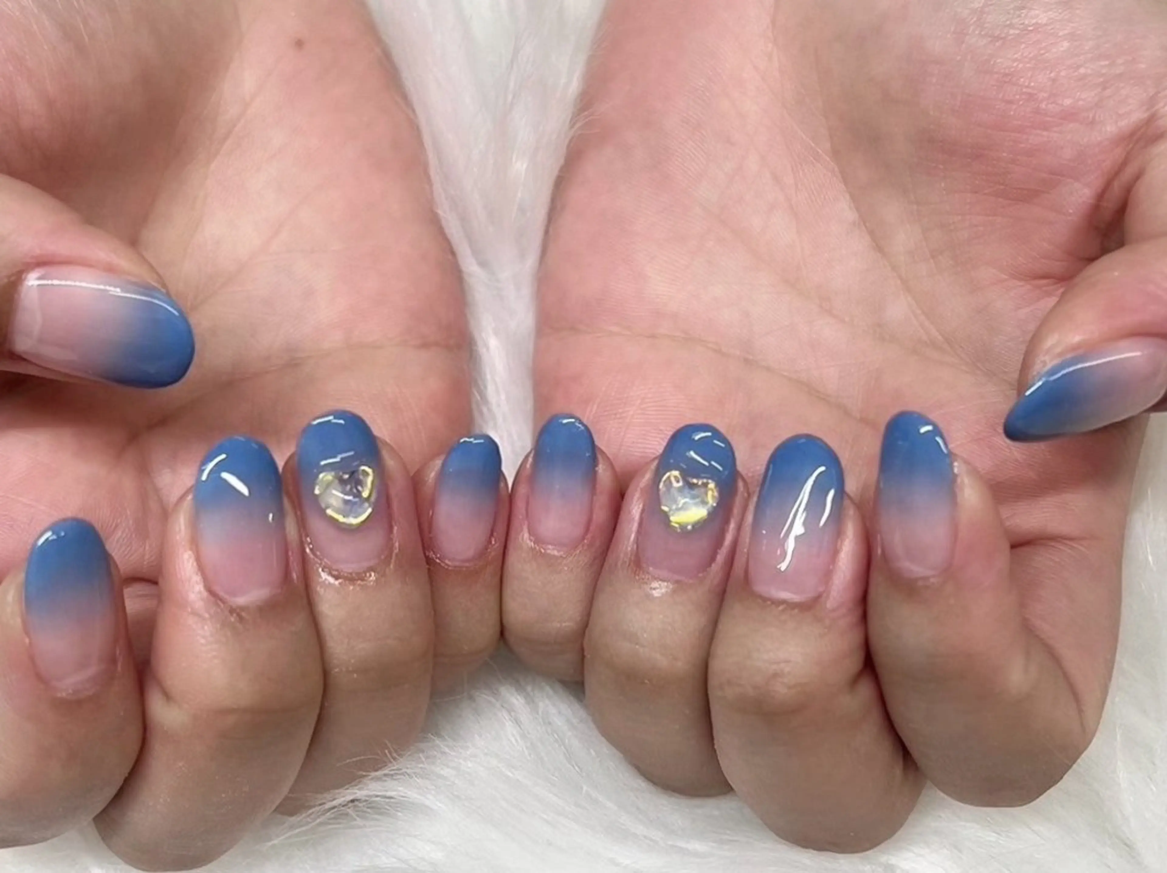 【パラジェル無料】カラーグラデ¥6500　初回付替えオフ無料の写真