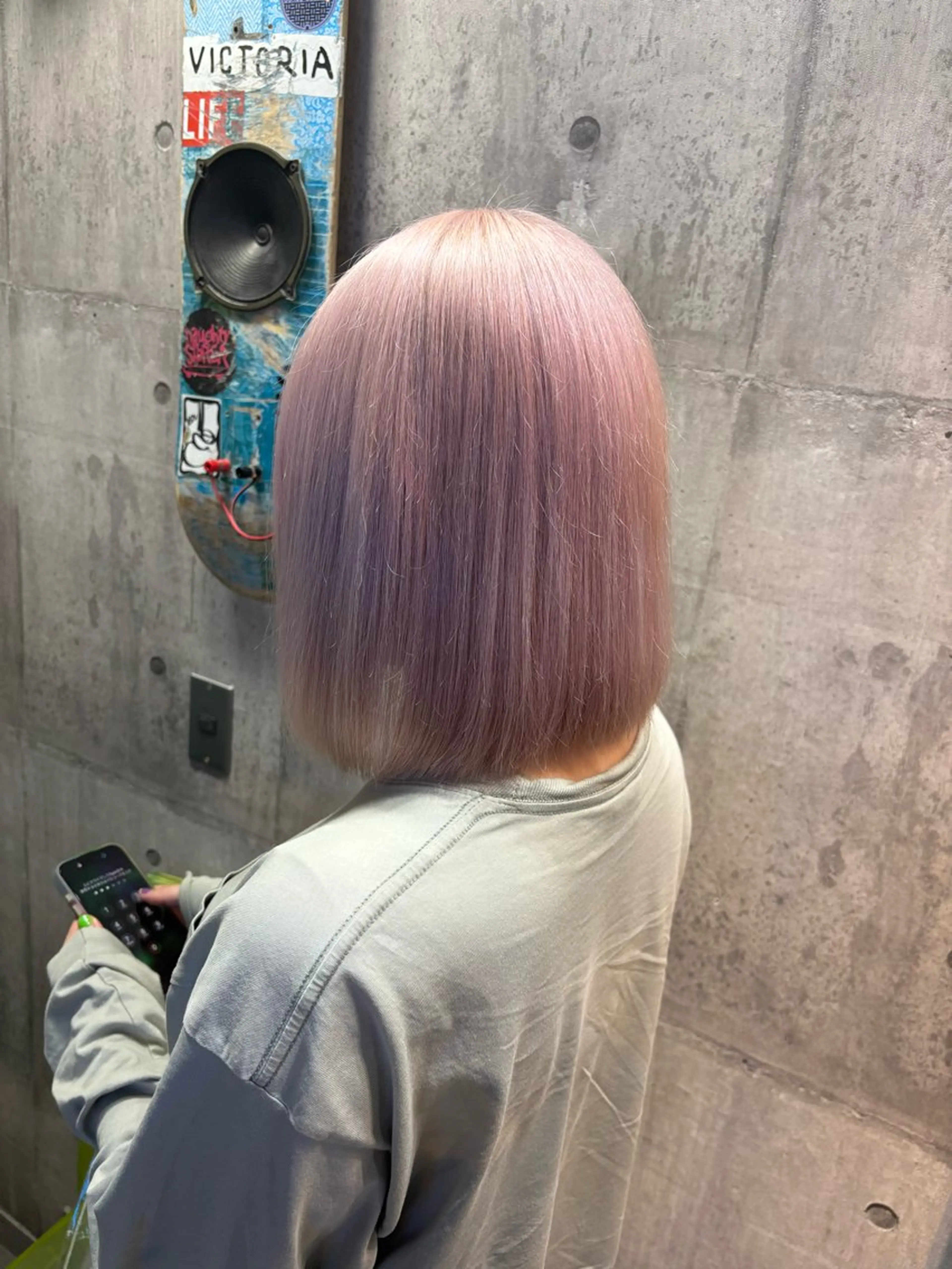 ショート カラー ハイトーン/メンズ/ ウルフ特化 小松のヘアスタイル