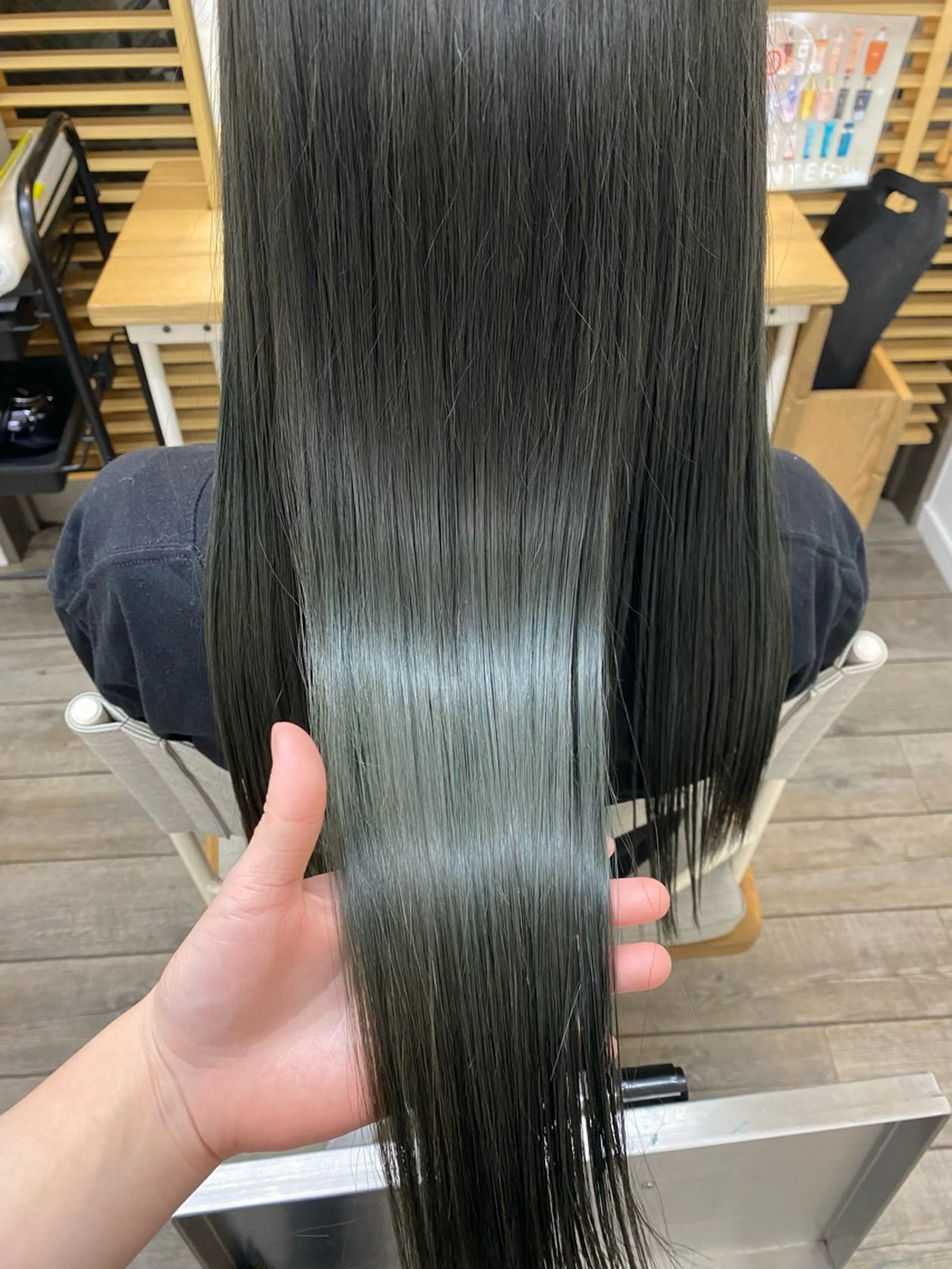 ロング カラー オリーブカラー トリートメント THETAふじみ野 野宮のヘアスタイル