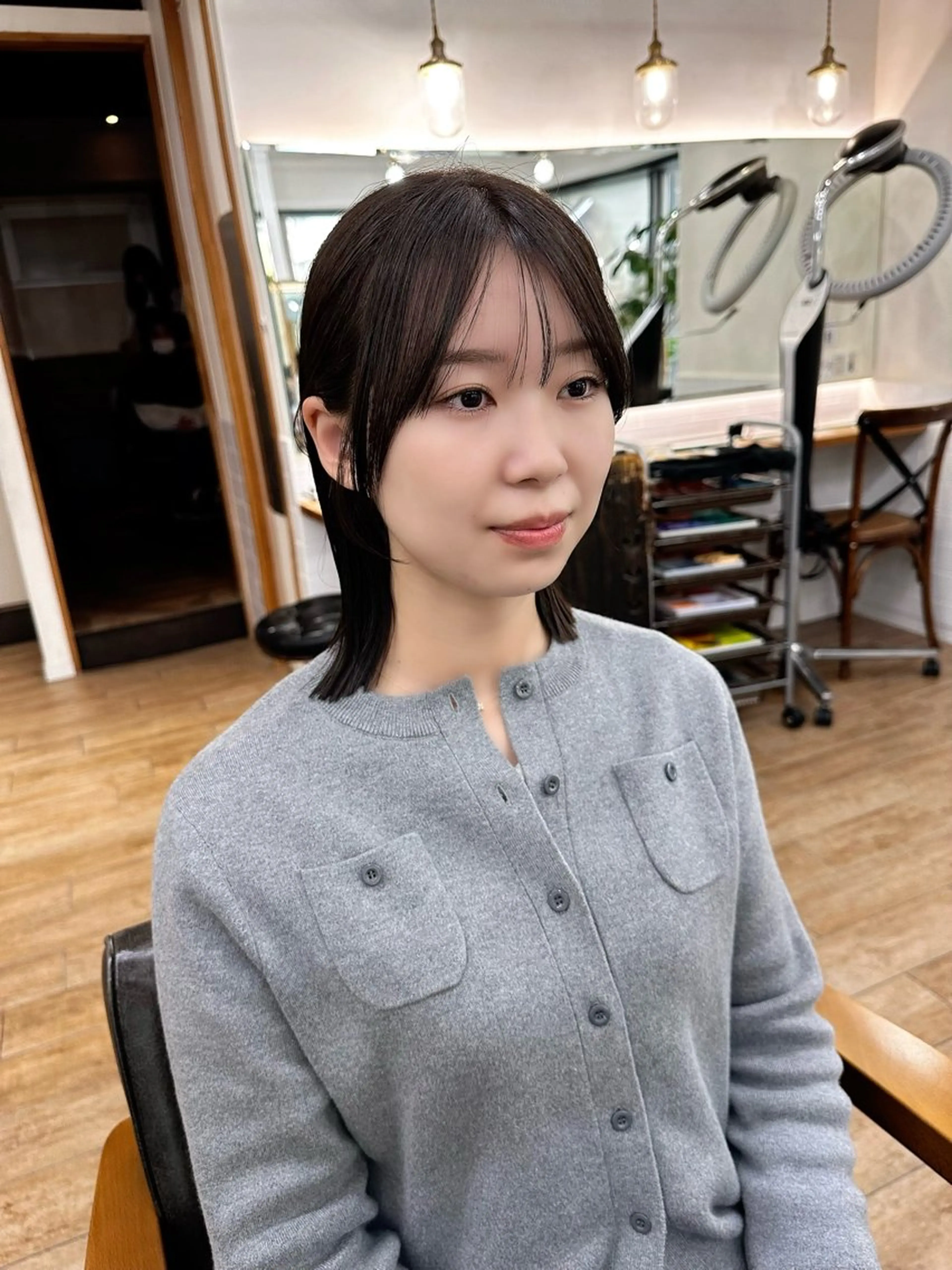 ミディアム カラー パーマ ヘアアレンジ メンズ キッズ レイヤーカット 🌿透け感カラーのヘアスタイル