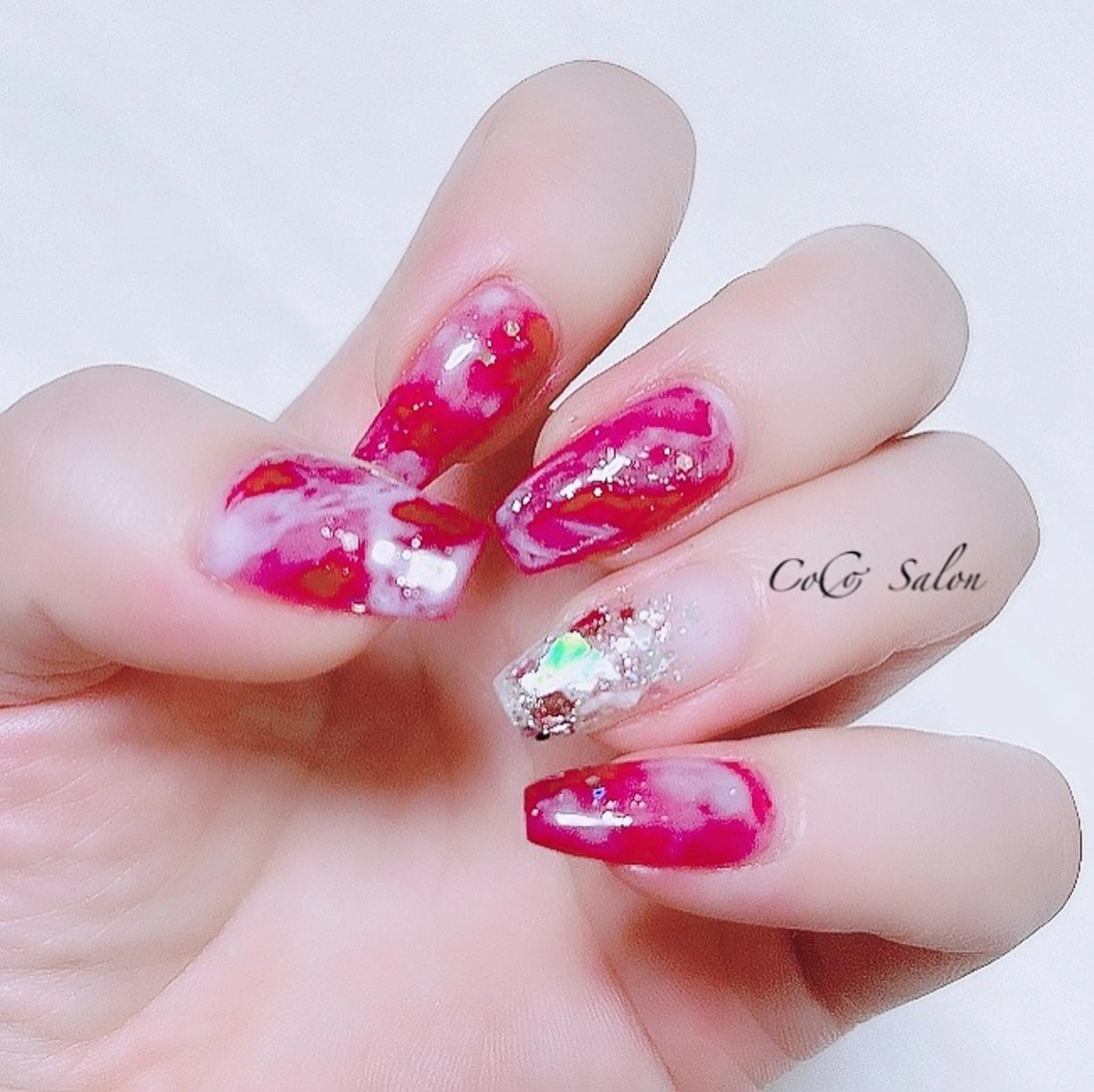 ネイル 長さ出し ジェルネイル ホログラムネイル ニュアンスネイル オフィスネイル ハンドネイル CoCoSalon ネイル/まつ毛予約のネイルデザイン