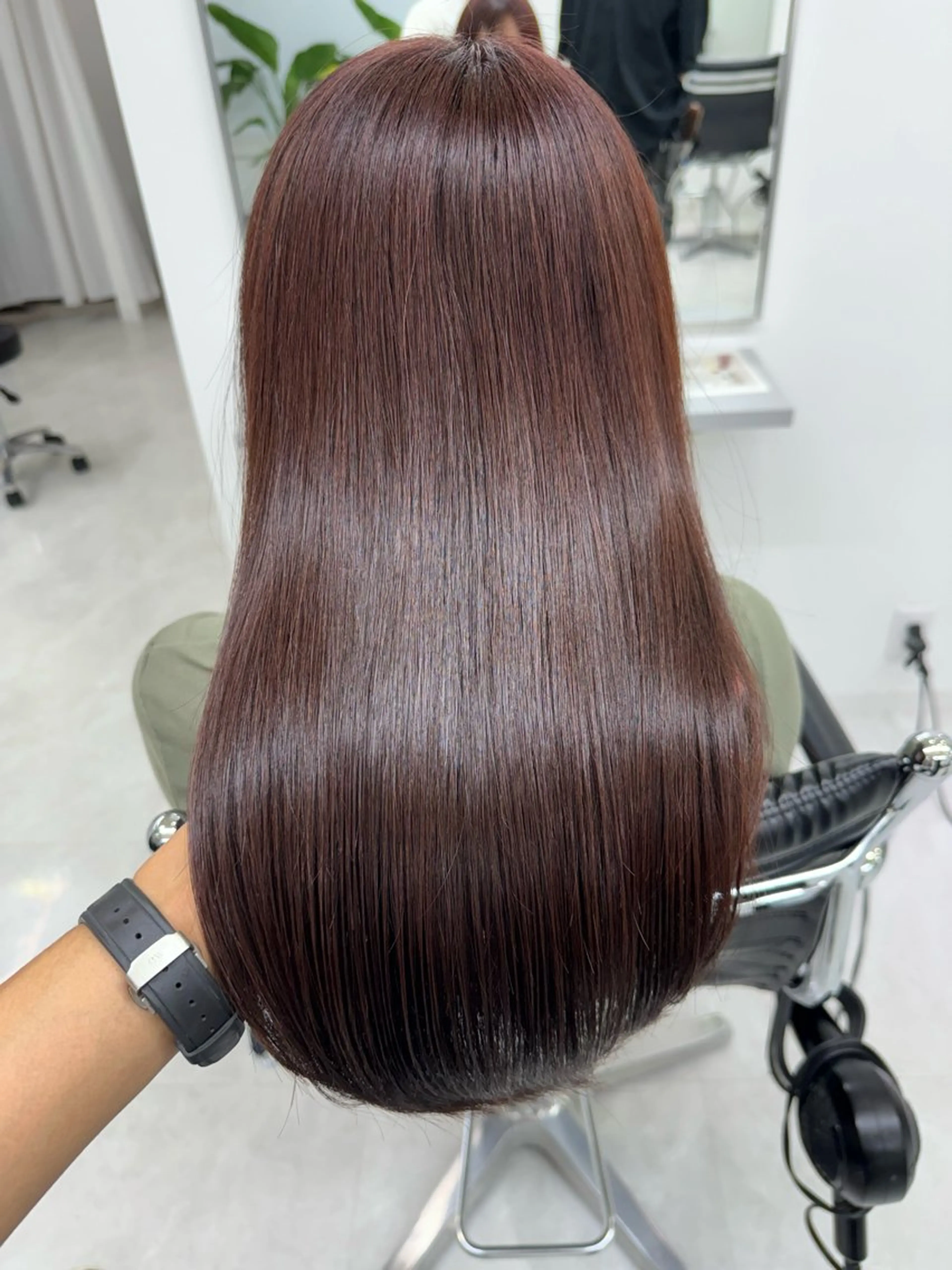 ロング カラー ブリーチ ブリーチなしカラー レッドカラー 韓国風ヘア 透明感カラー✨ /YUYAのヘアスタイル