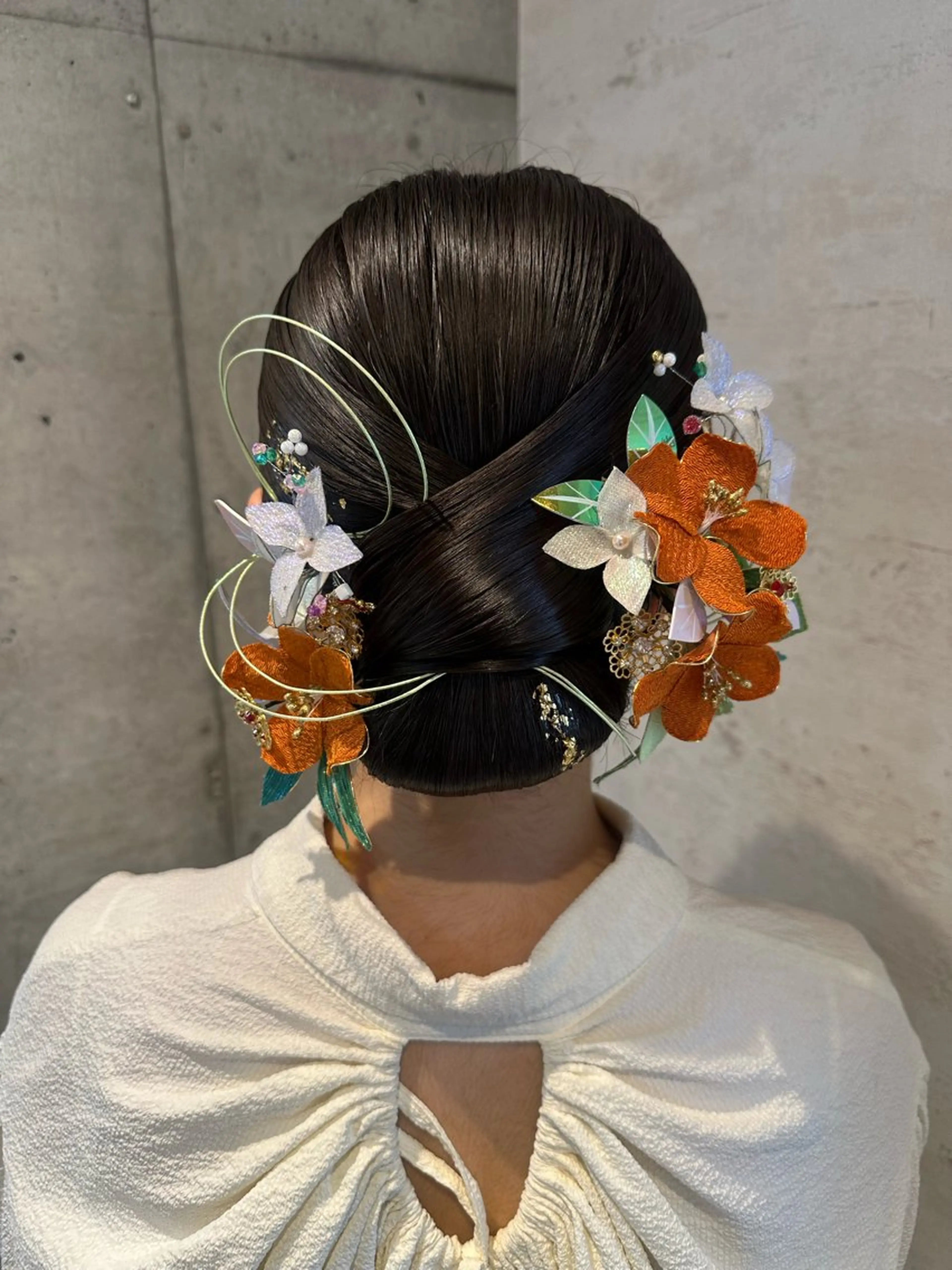 セミロング ヘアアレンジ 女性に人気♪ はやしほのかのヘアスタイル