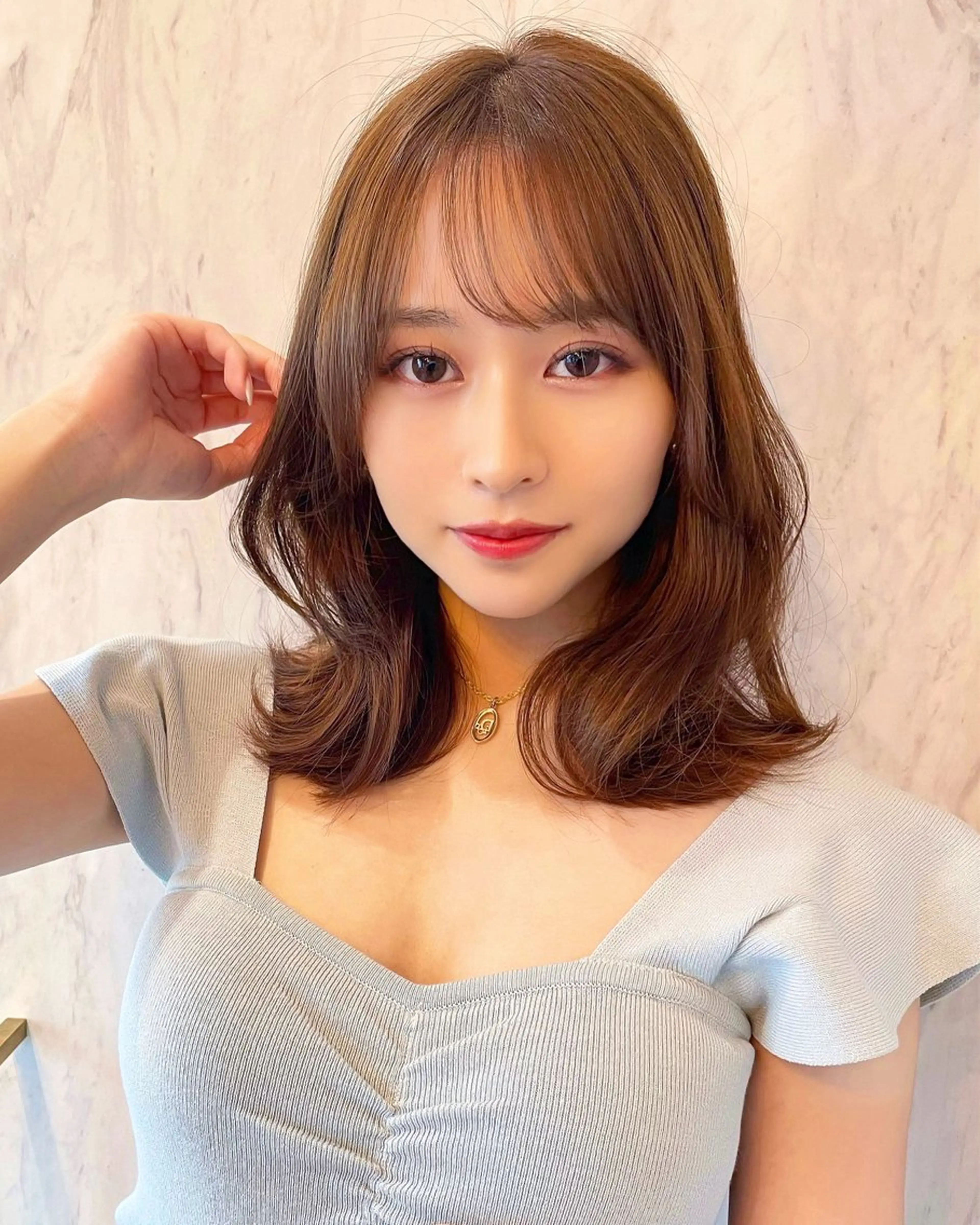 ミディアム カラー ベージュカラー ブリーチ 透明感カラー ダブルカラー グレージュ カット ヘアカラー 韓国ヘア🤍顔周り/ 髪質改善✨/林遼一郎のヘアスタイル