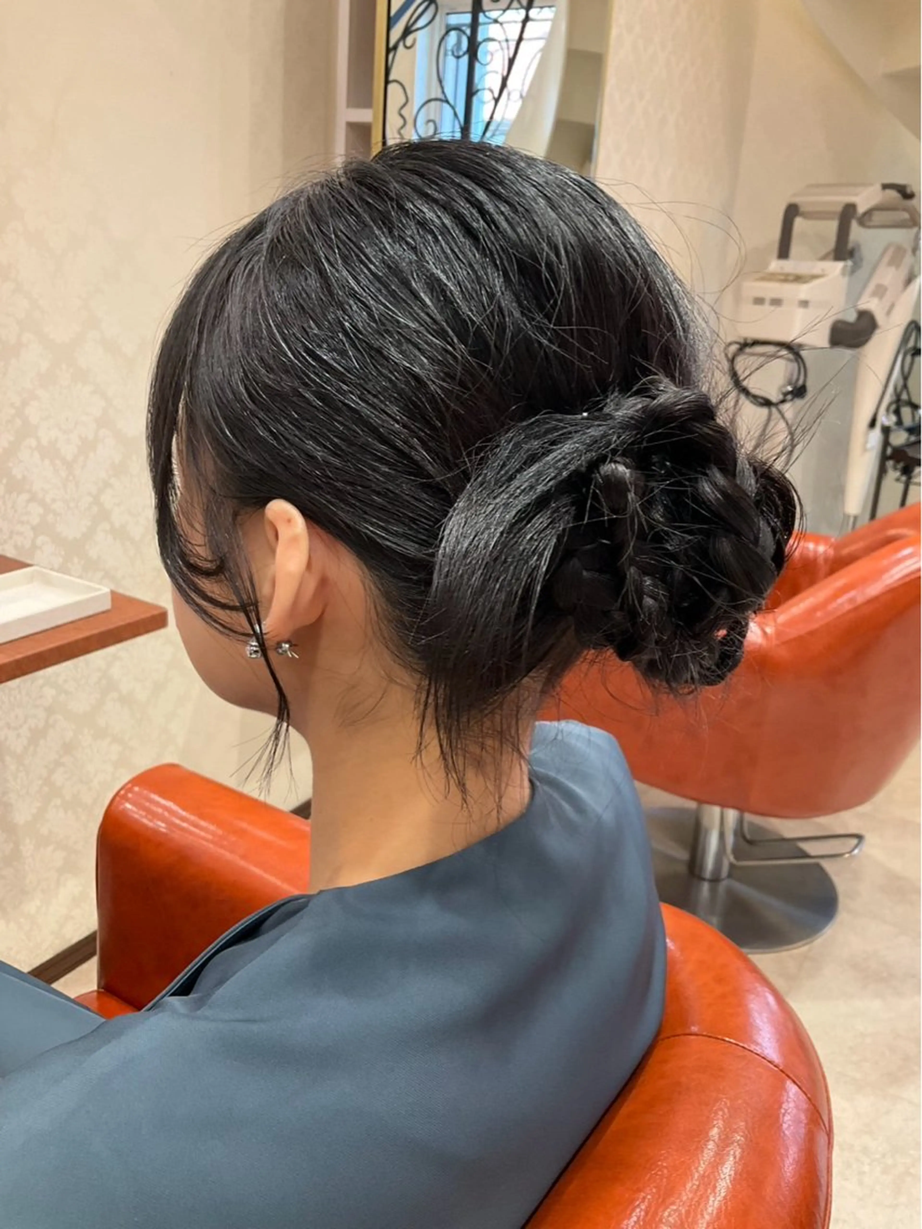 ヘアセット(アップ、編みおろし)の写真