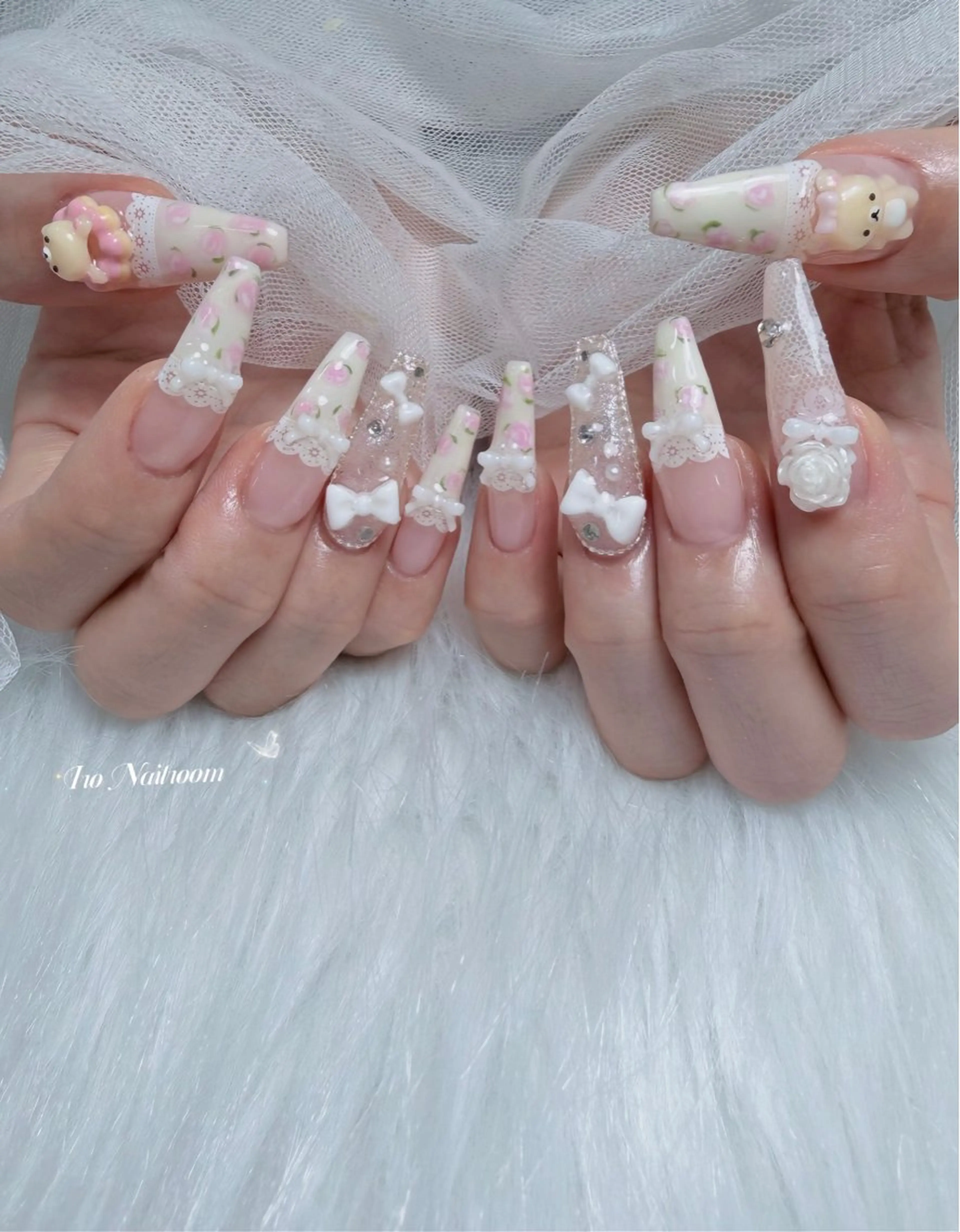 ネイル ハンドネイル lro nailstudioのネイルデザイン