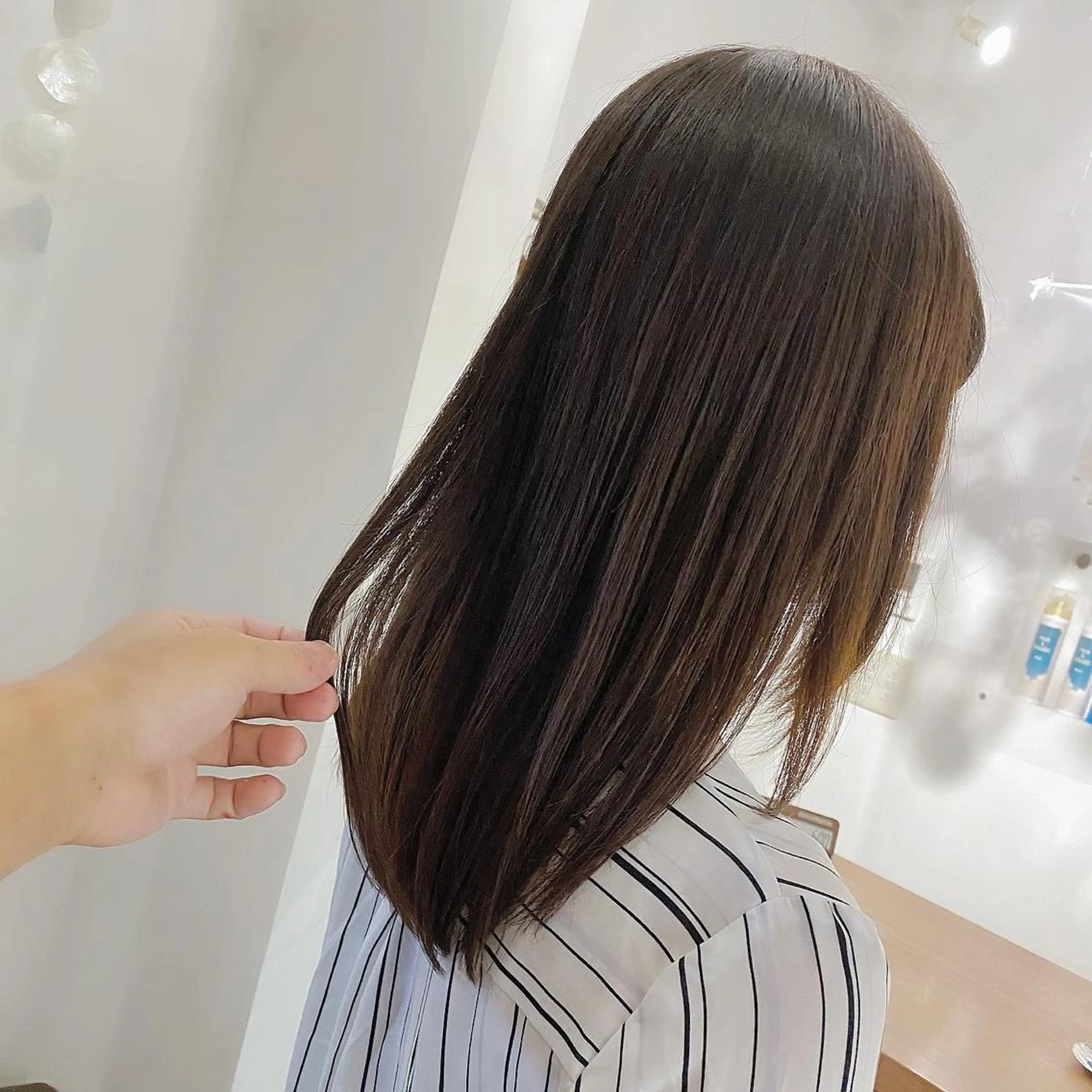 セミロング 髪質改善 髪質改善特化 安東駿介のヘアスタイル