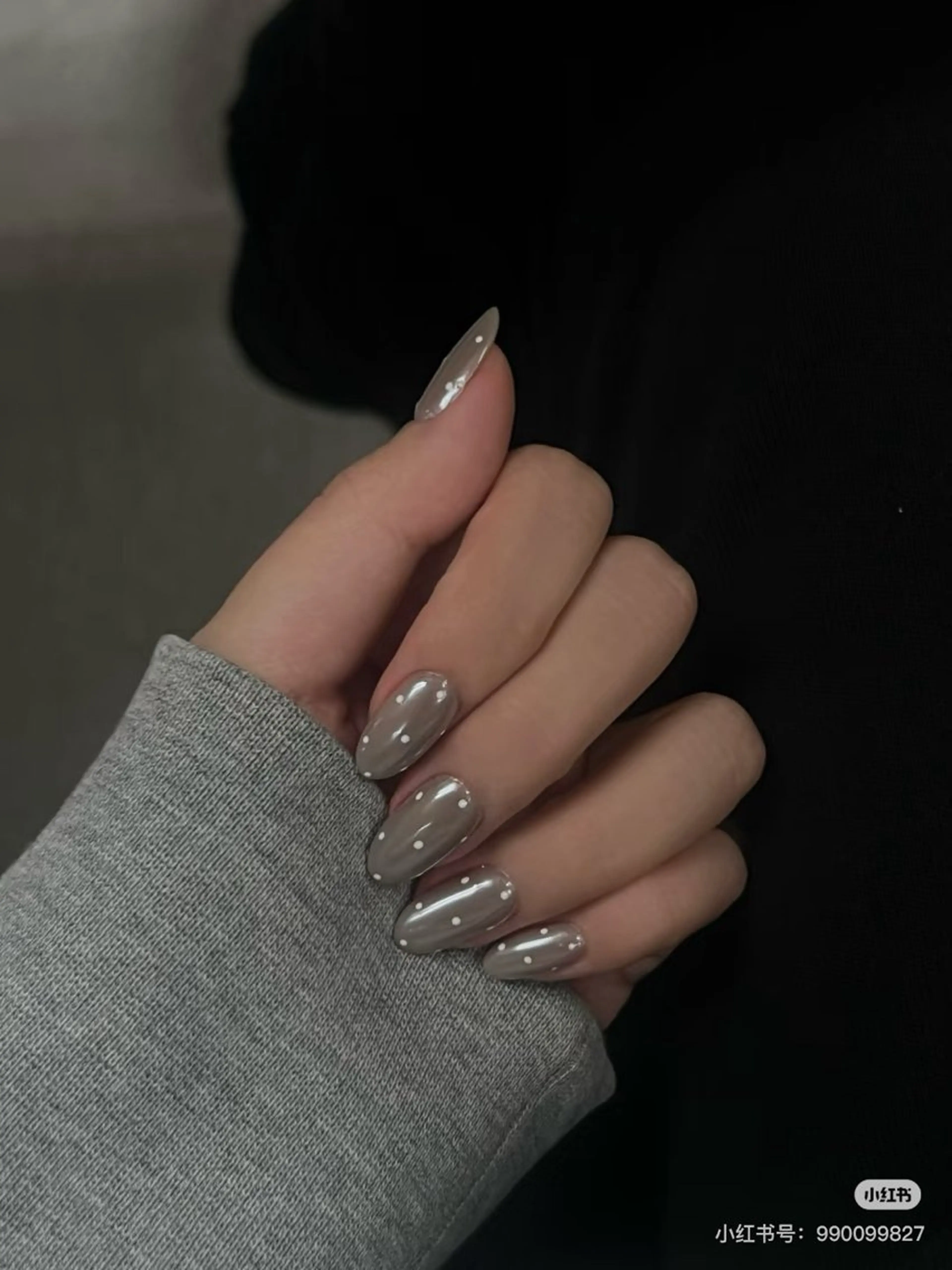 ネイル オーロラネイル ピンク 高木 維麗絲のネイルデザイン