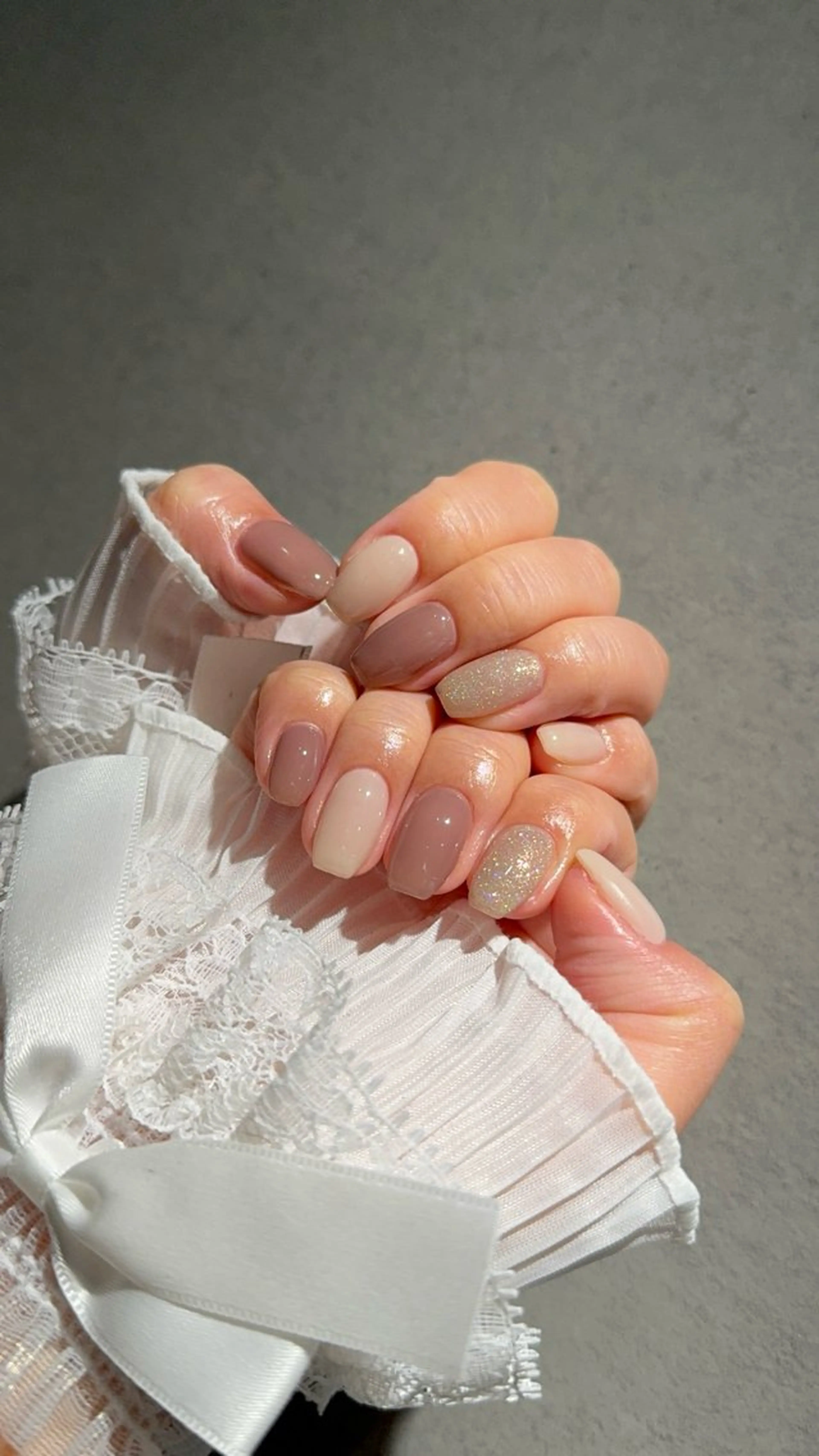 ネイル I-nailロング /ワンホン/キラキラのネイルデザイン