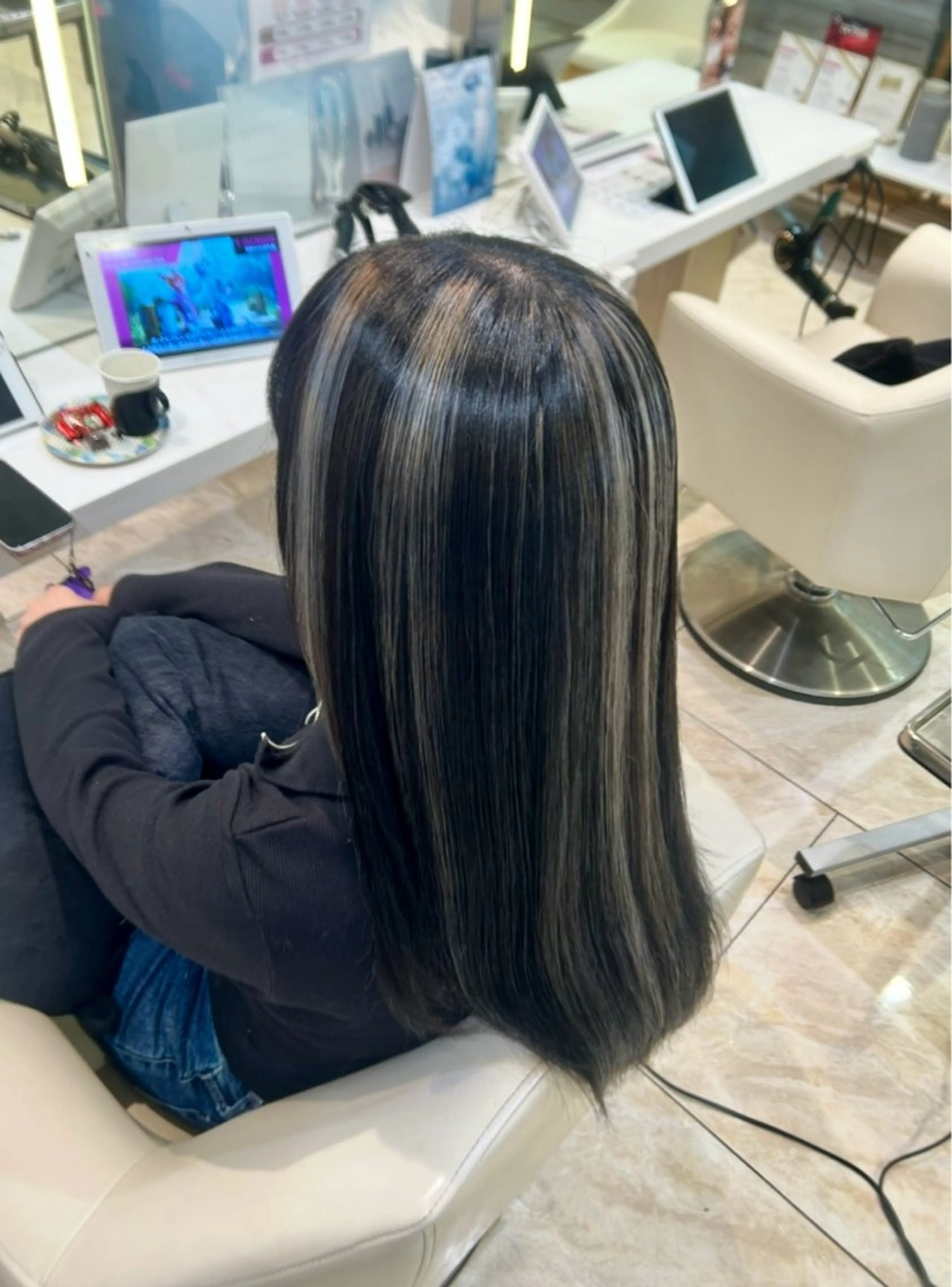 カラー 🫧ANNETTA 🫧さくらのヘアスタイル