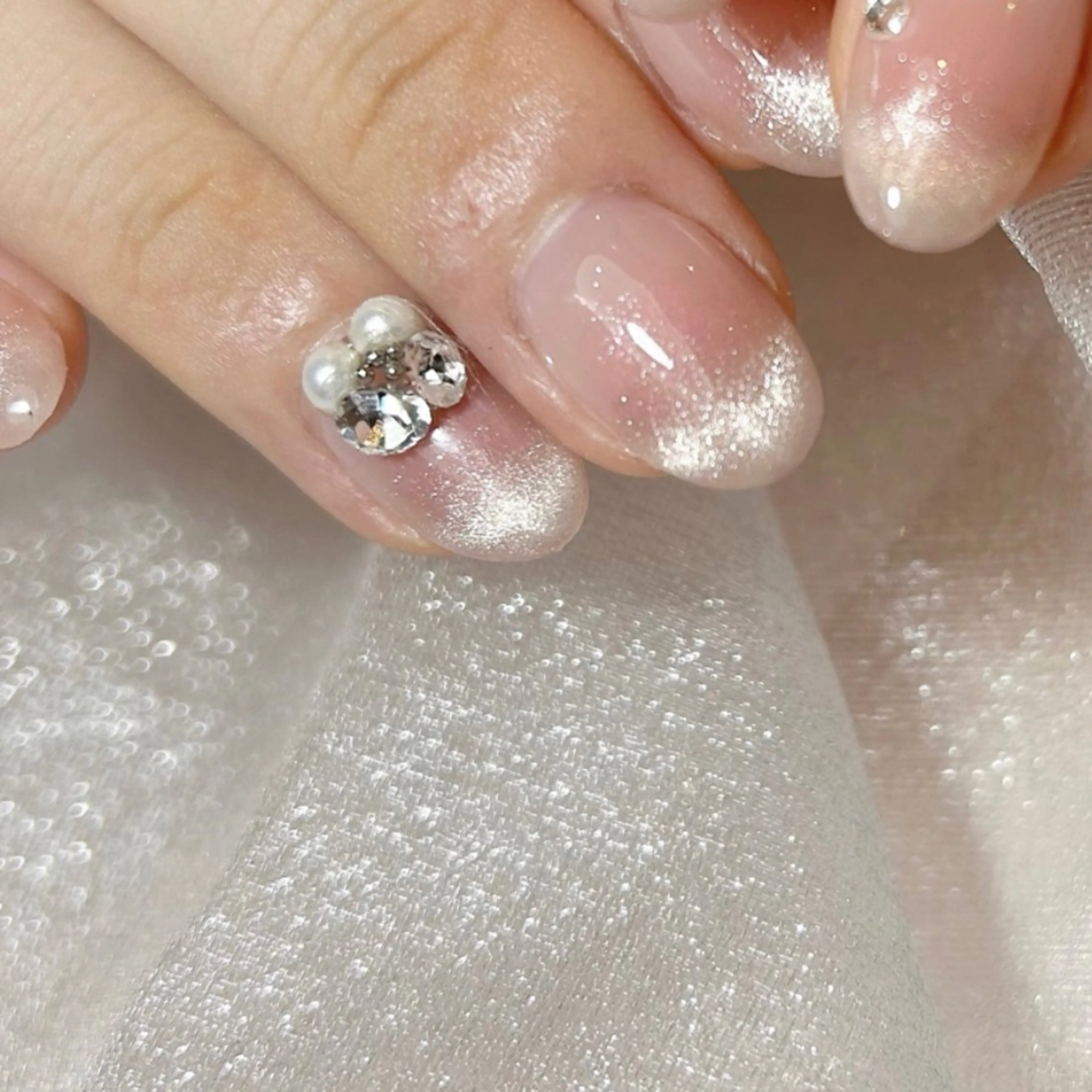 ミディアム ハンドネイル Nishiyama Honokaのネイルデザイン