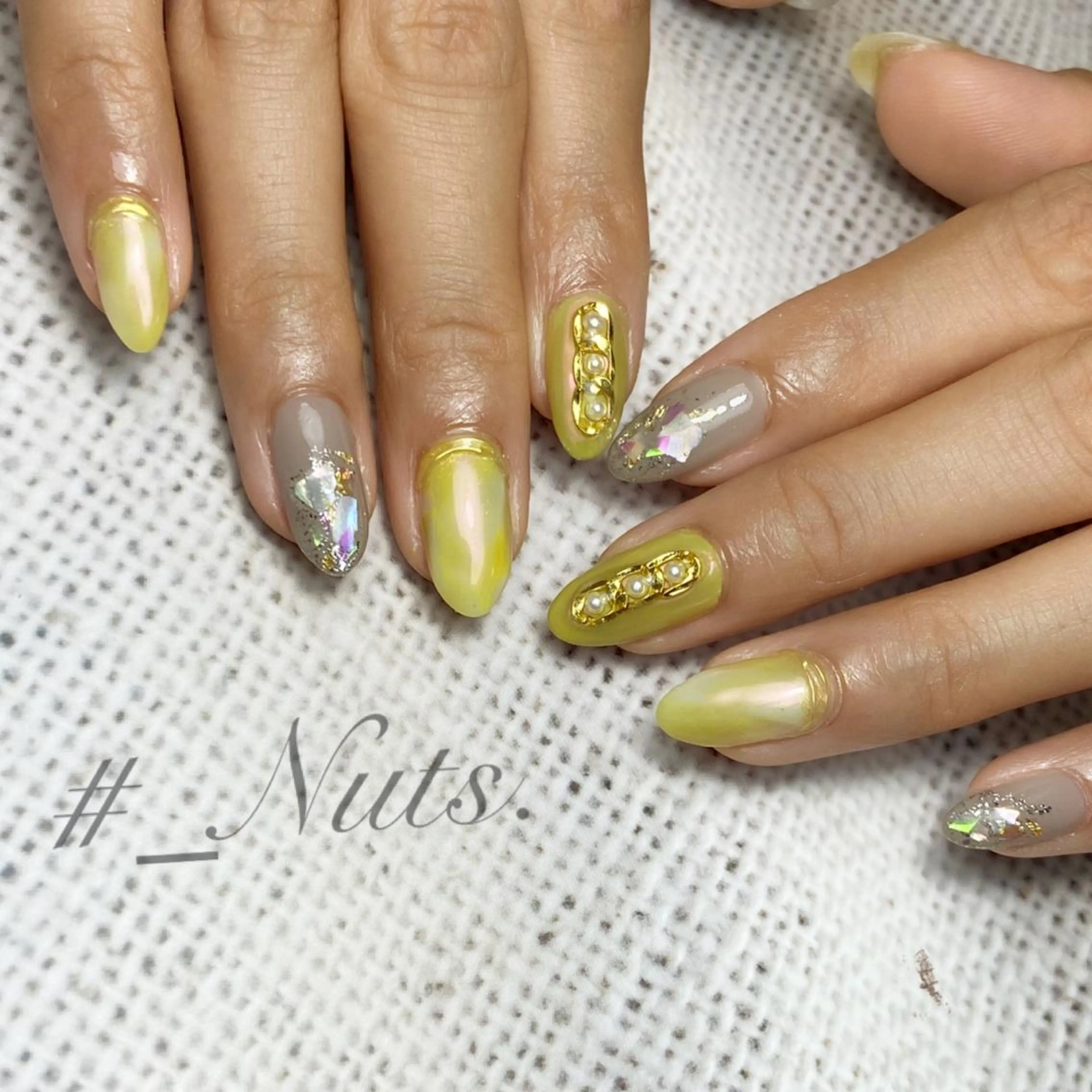 ネイル 春ネイル 土居 夏美/束感マツエクのマツエク・マツパデザイン