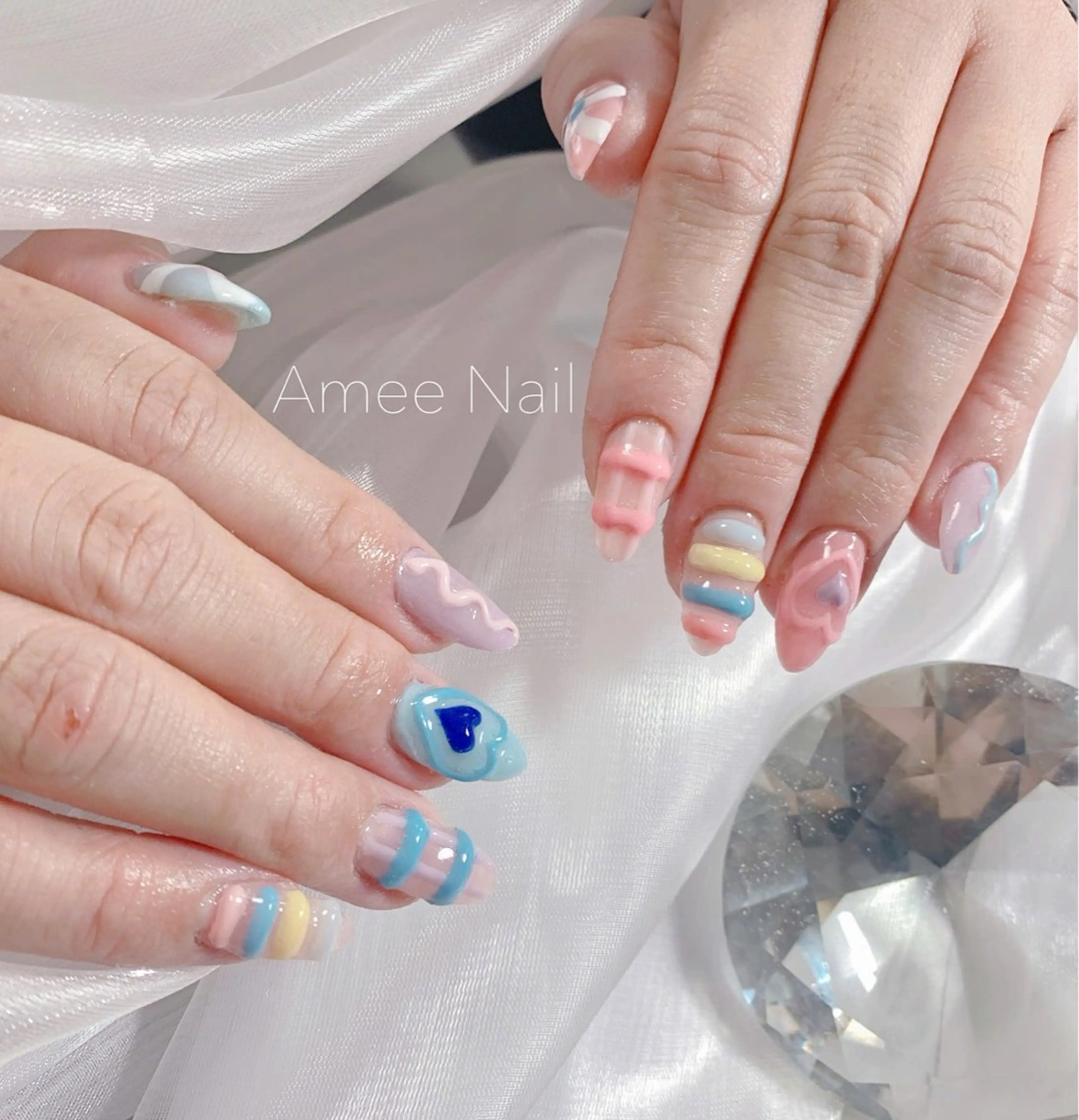 ネイル オーロラネイル クリアネイル フラッシュネイル ジェルネイル グラデーション ハンドネイル Amee Nail Salonのネイルデザイン