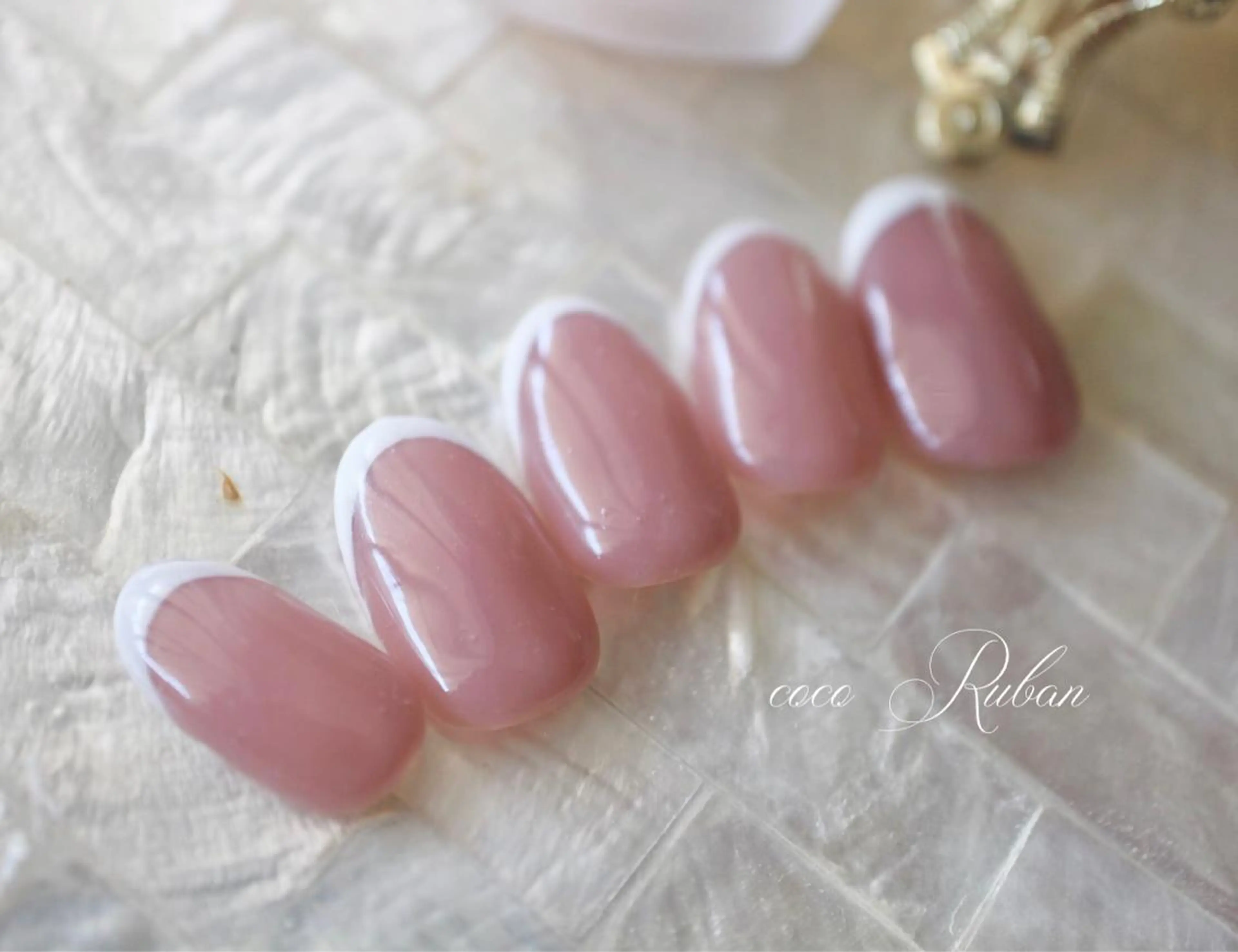 ネイル 自爪育成ネイルサロン ココリュバンのネイルデザイン