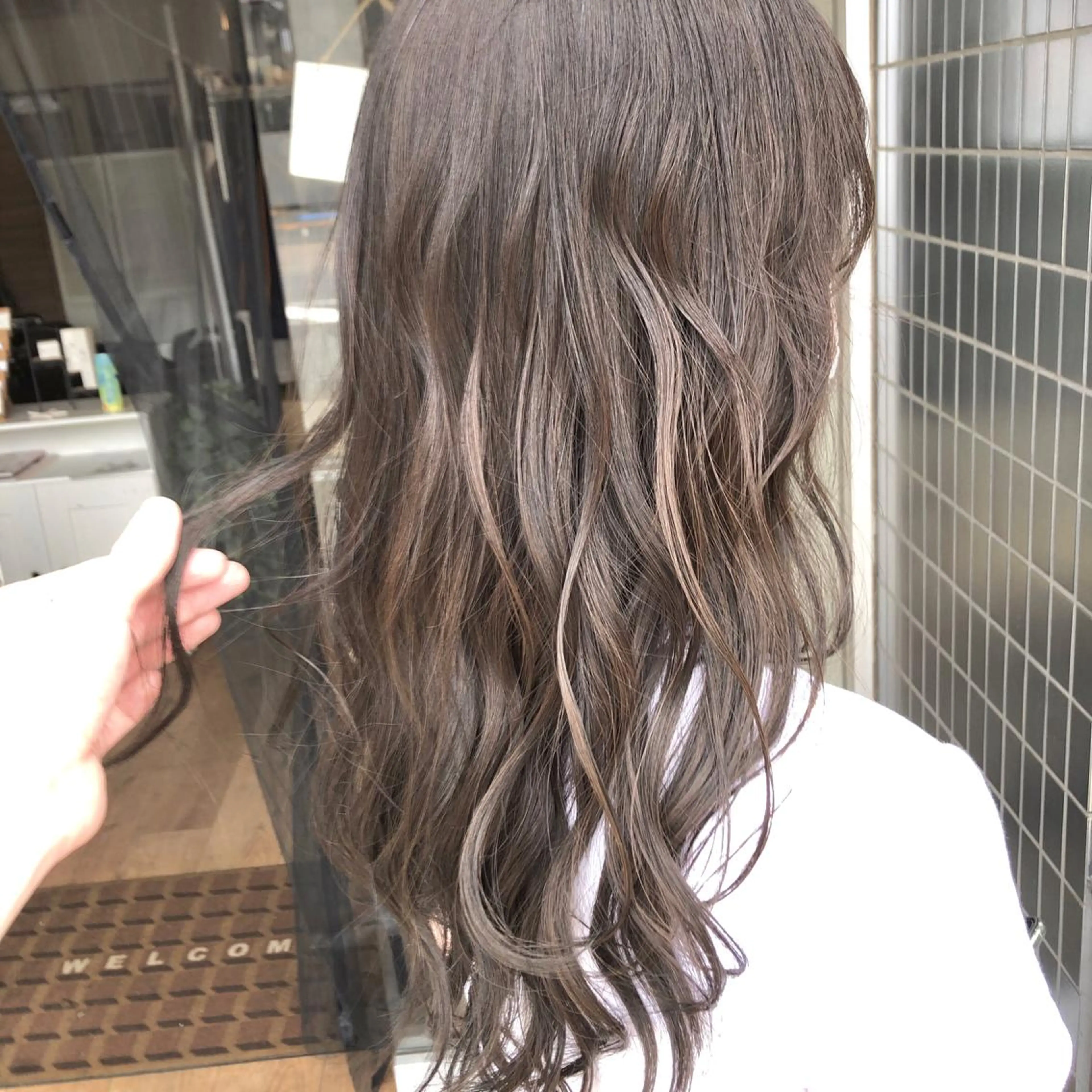 ロング カラー アッシュ ダークアッシュ カット ヘアカラー トリートメント ish by fan .代表✂️木谷宏夢のヘアスタイル