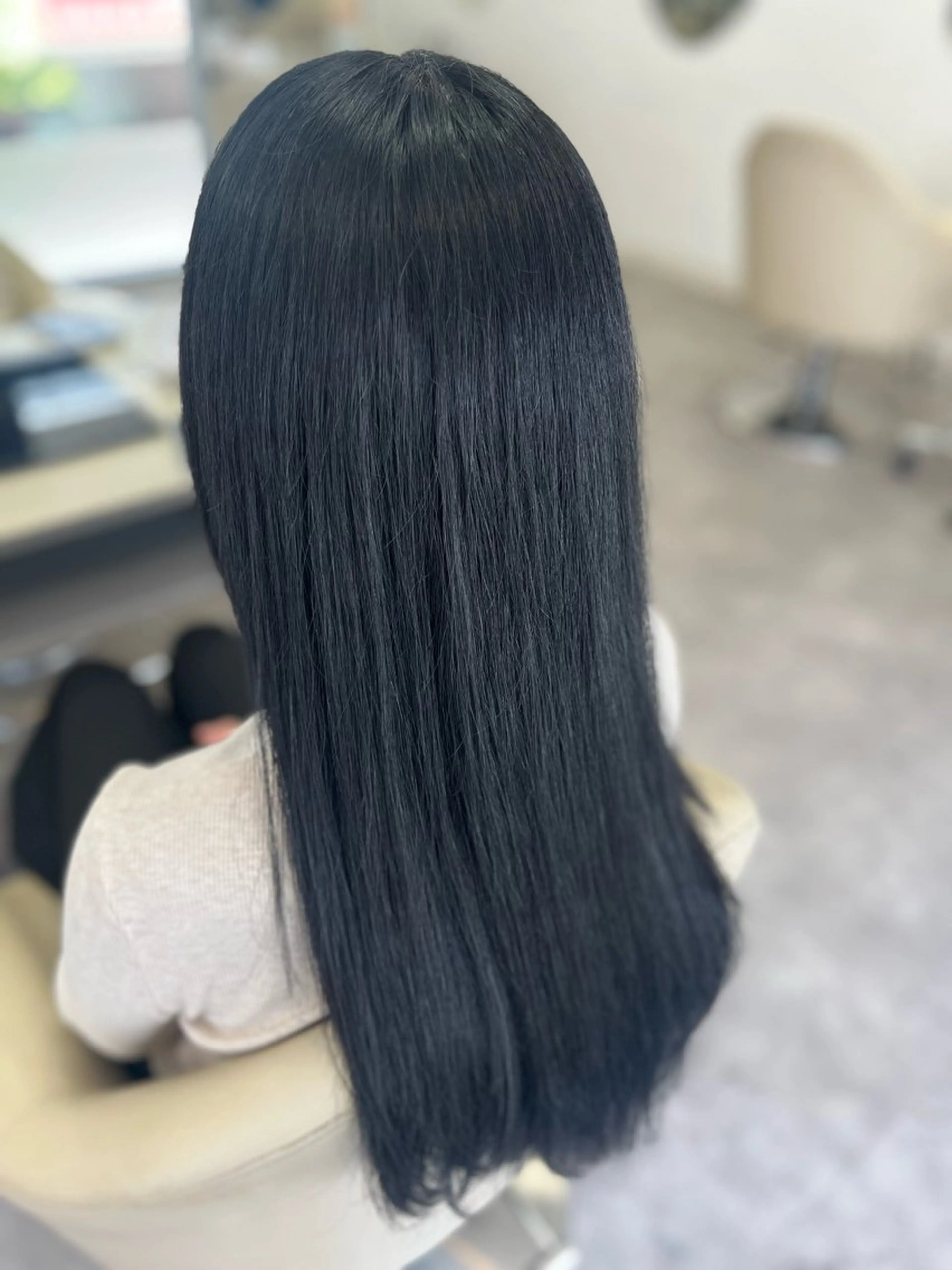 カラー SiLO / maoのヘアスタイル