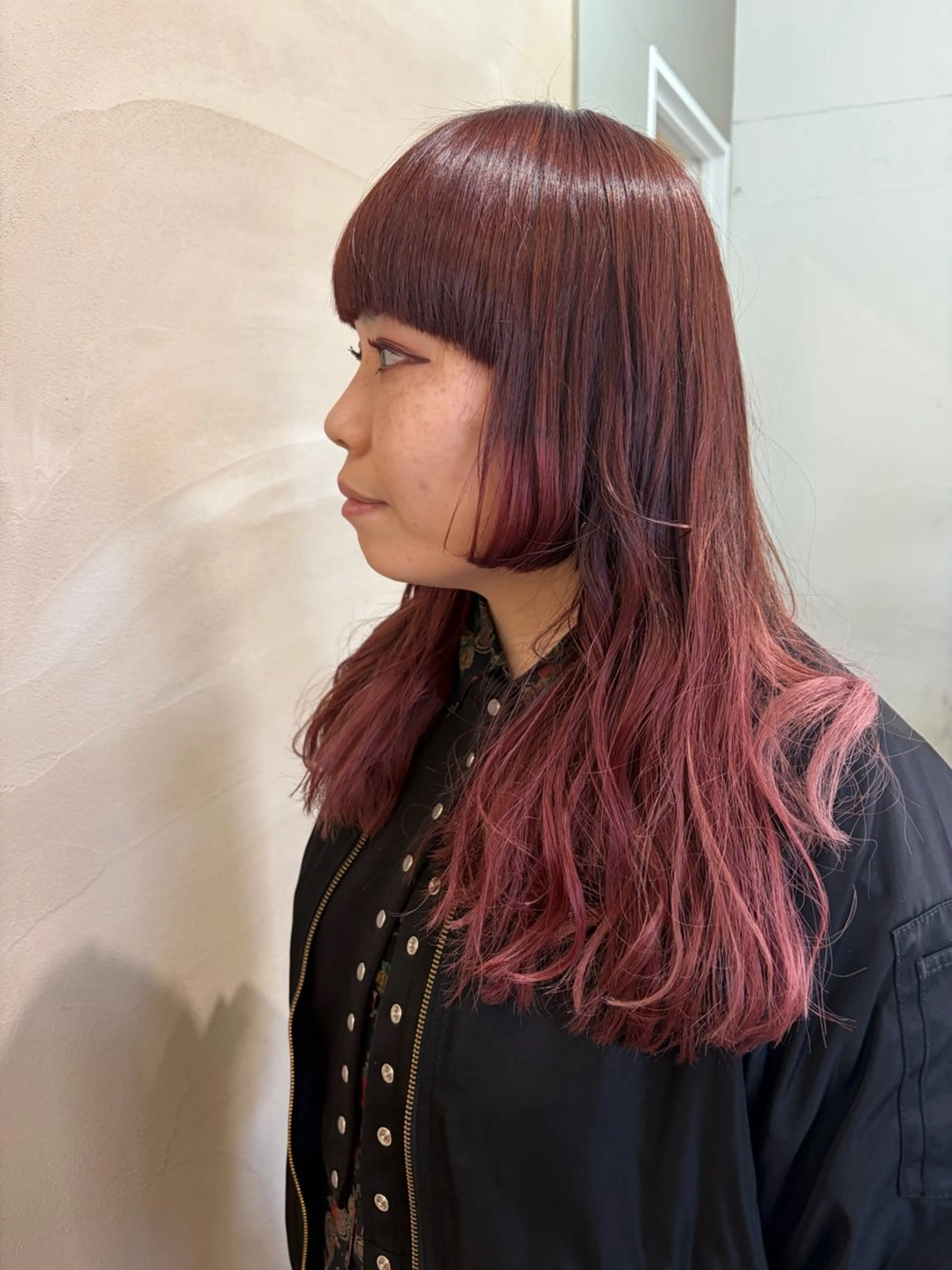 ロング カット ヘアカラー ユニカバイミリー MISAKI🫧のヘアスタイル