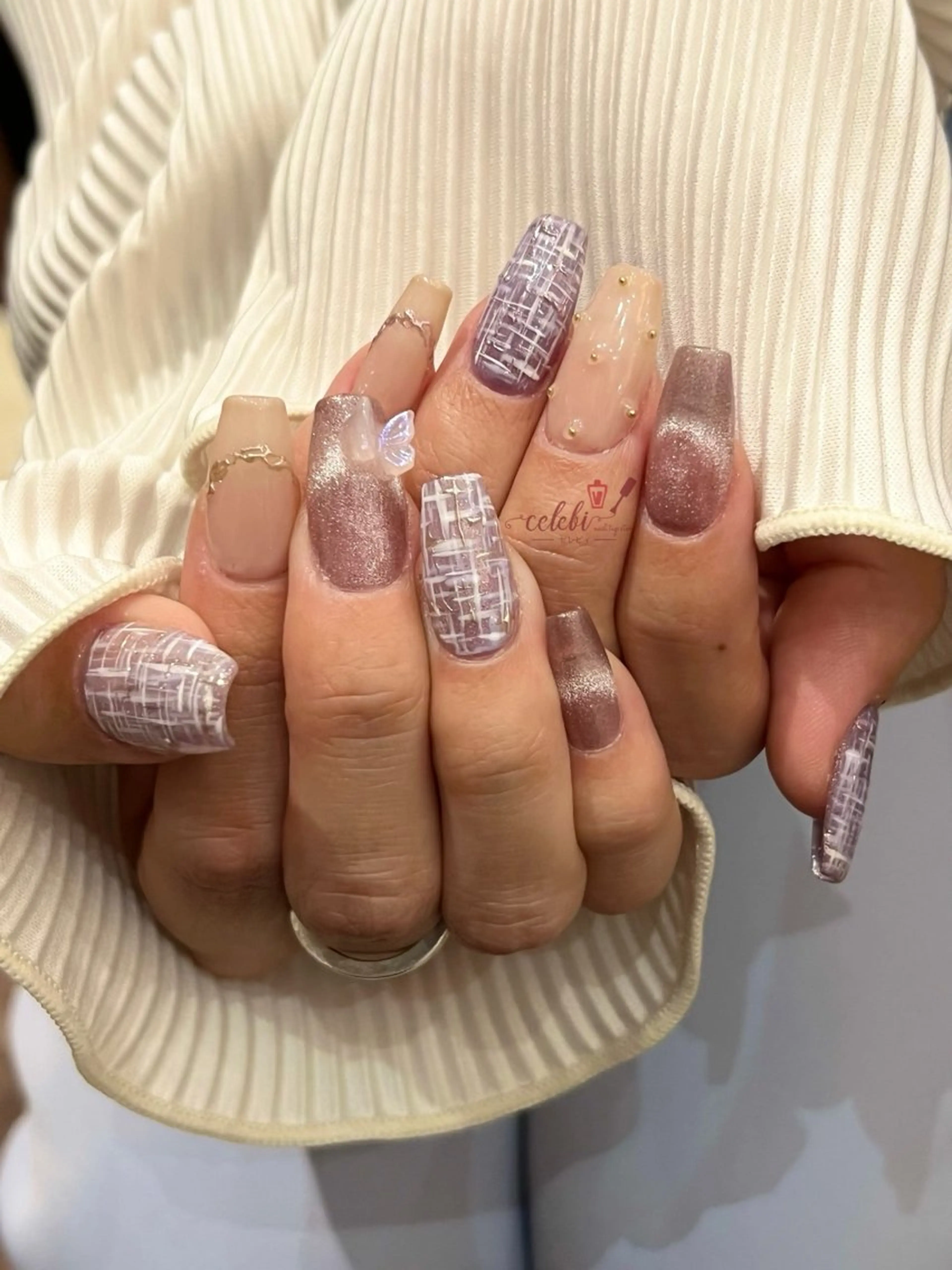 ネイル オーダーネイルチップ サロンcelebiのネイルデザイン