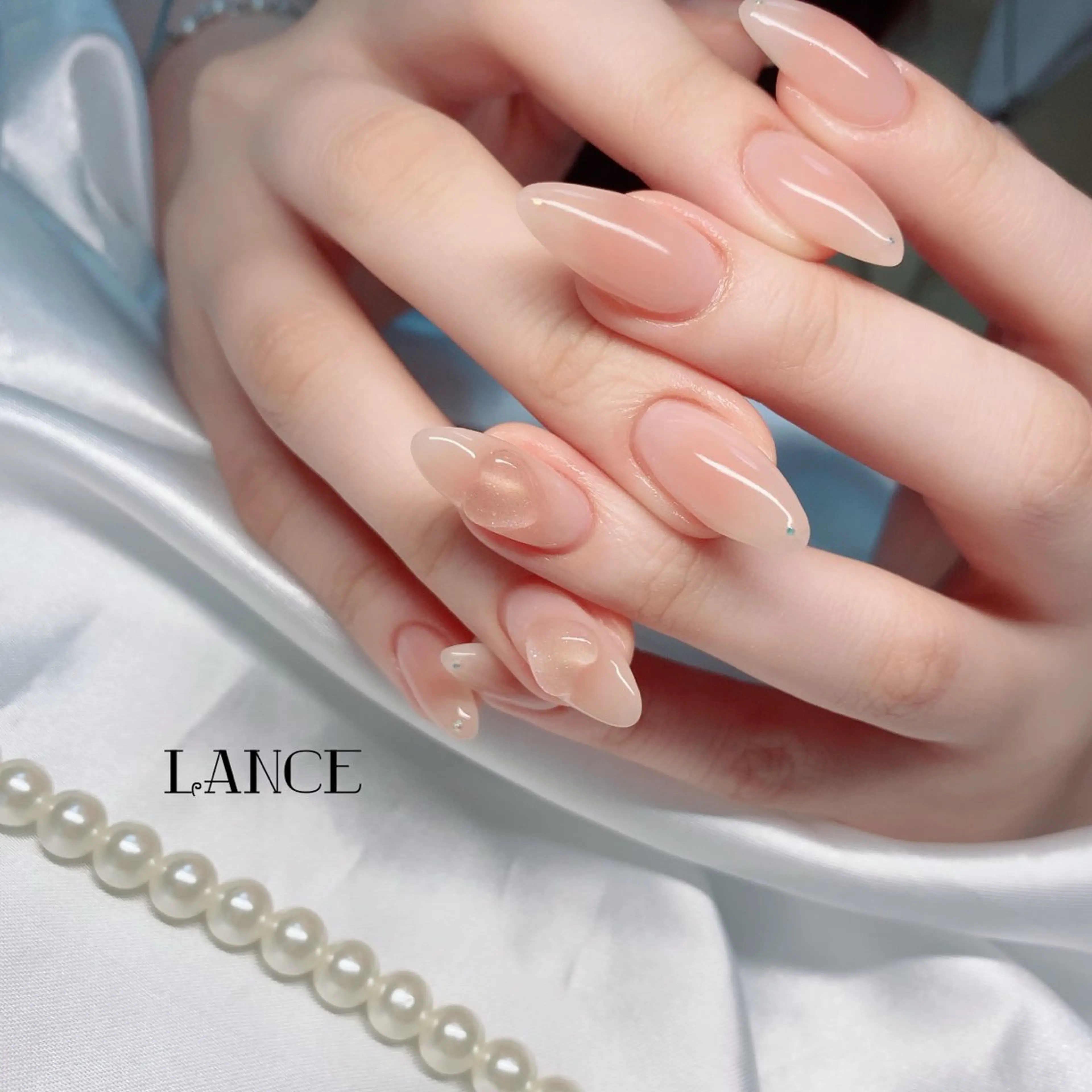 ネイル オーロラネイル フットネイル フレンチネイル キラキラネイル ニュアンスネイル Lance nailのネイルデザイン