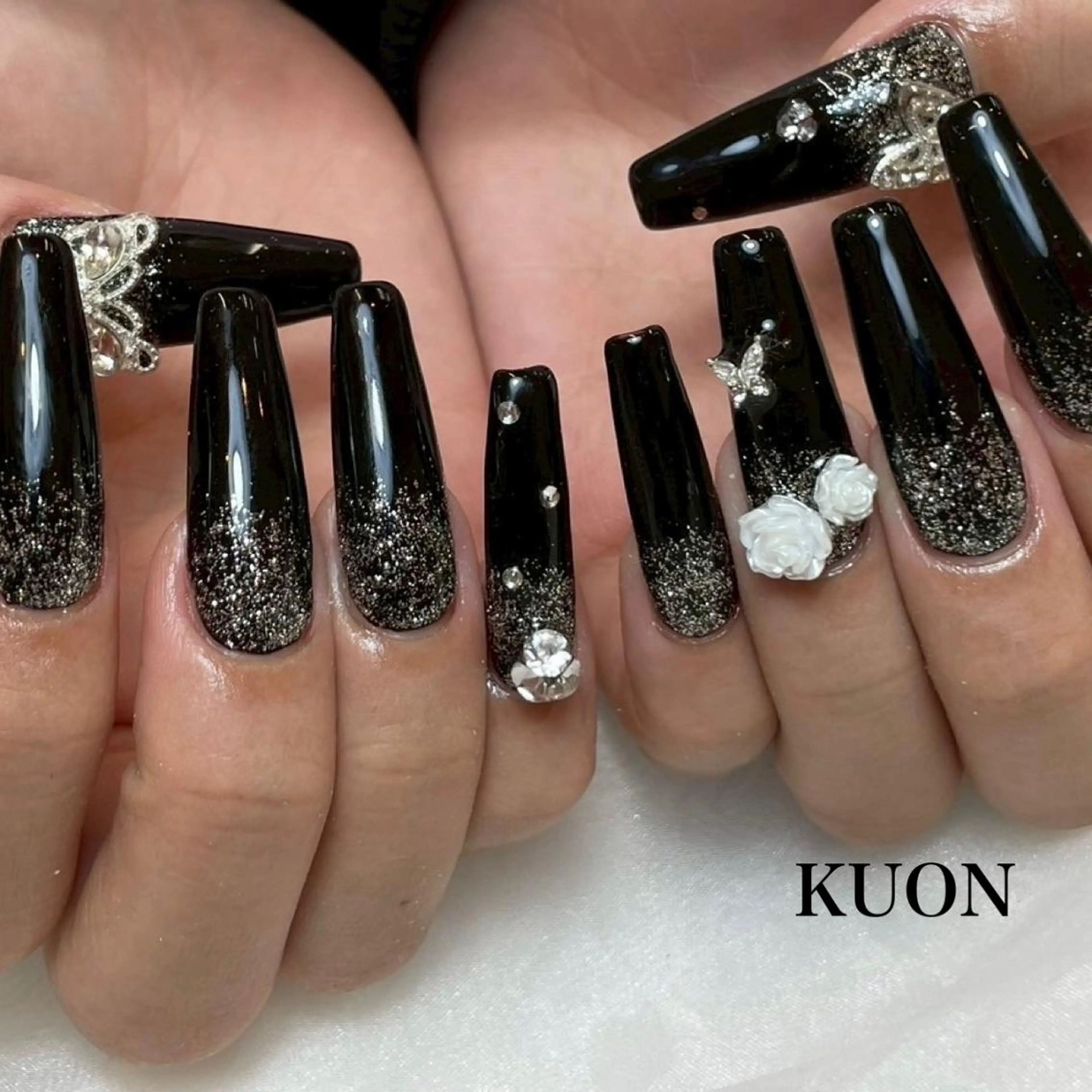 ネイル ロングネイル ハンドネイル yuka / KUONのネイルデザイン