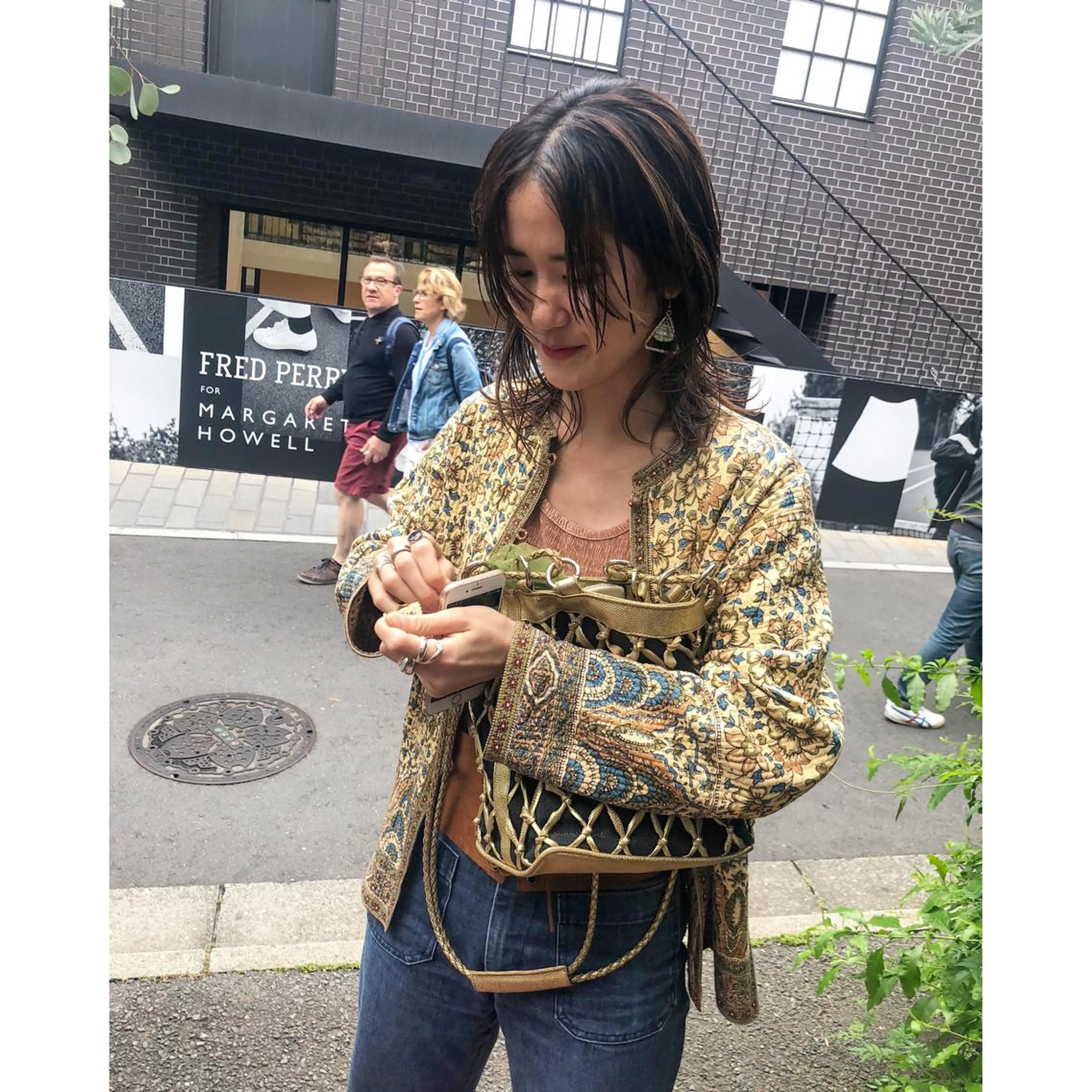 ミディアム カラー ハイライトカラー ハイライト ウルフカット カット ヘアカラー トリートメント ヘアセット センスをお届けします 大谷将生infpのヘアスタイル