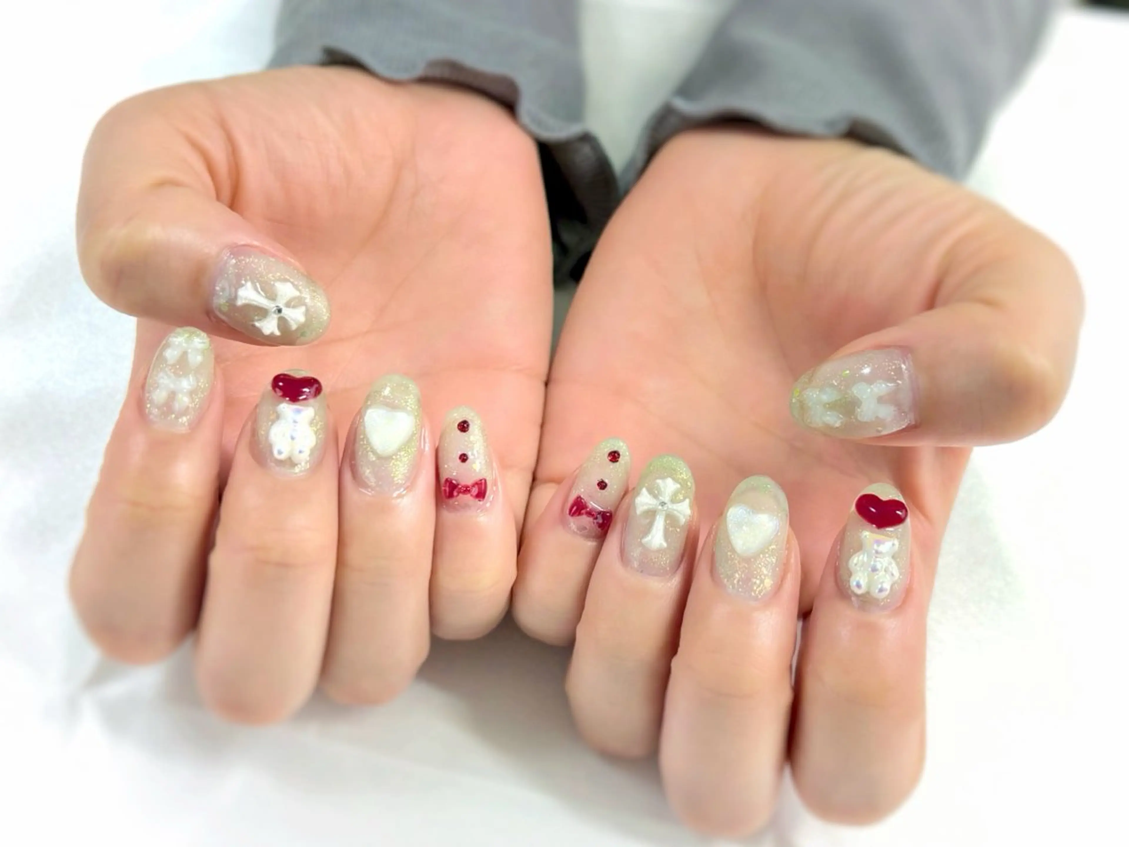 ネイル ジェルネイル ハンドネイル Nail salon Cielel⟡Ayaのネイルデザイン