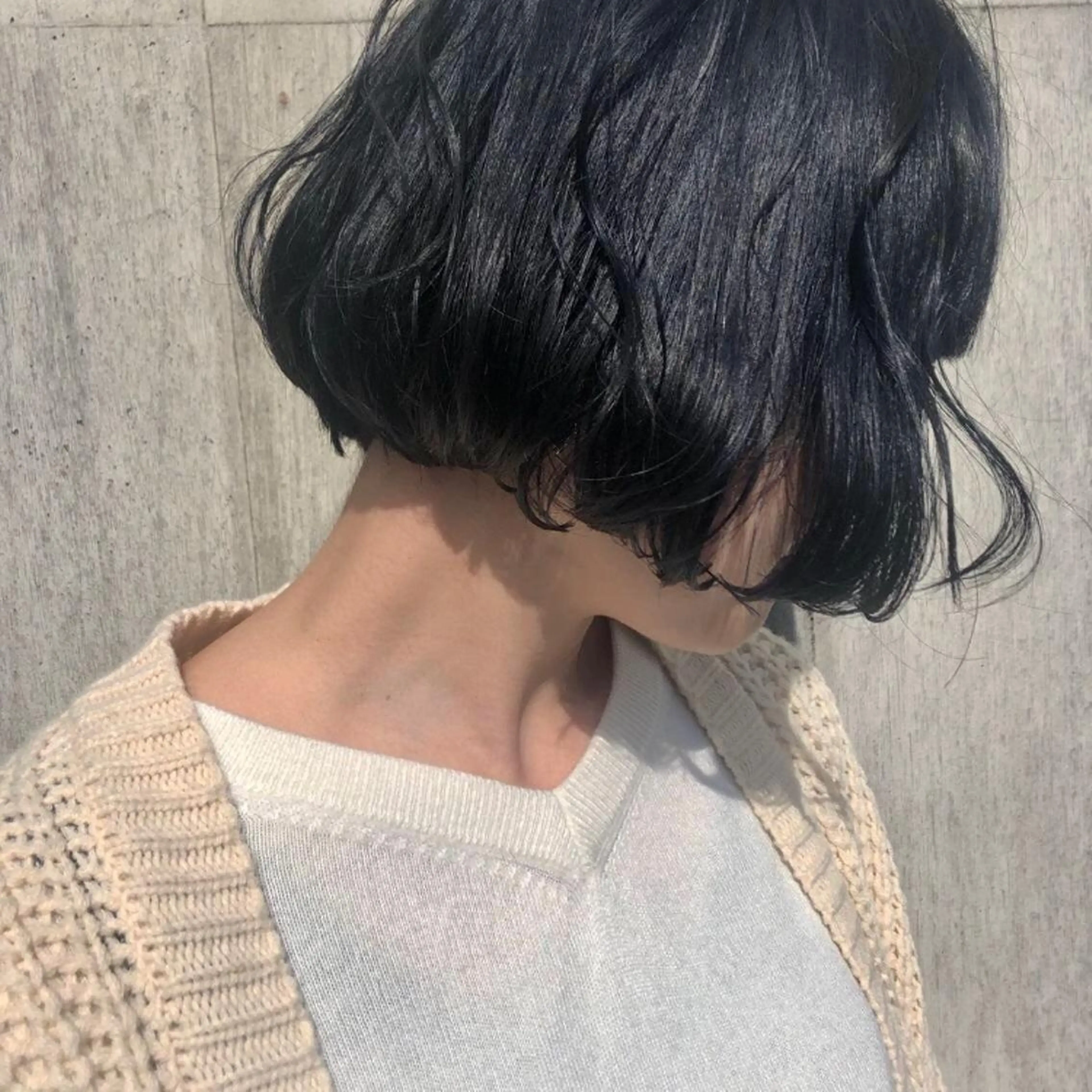 セミロング カラー パーマ ヘアアレンジ アッシュ 透明感カラー デザインカラー イヤリングカラー グラデーションカラー 髪質改善🫧ベージュ 椙山 響のヘアスタイル