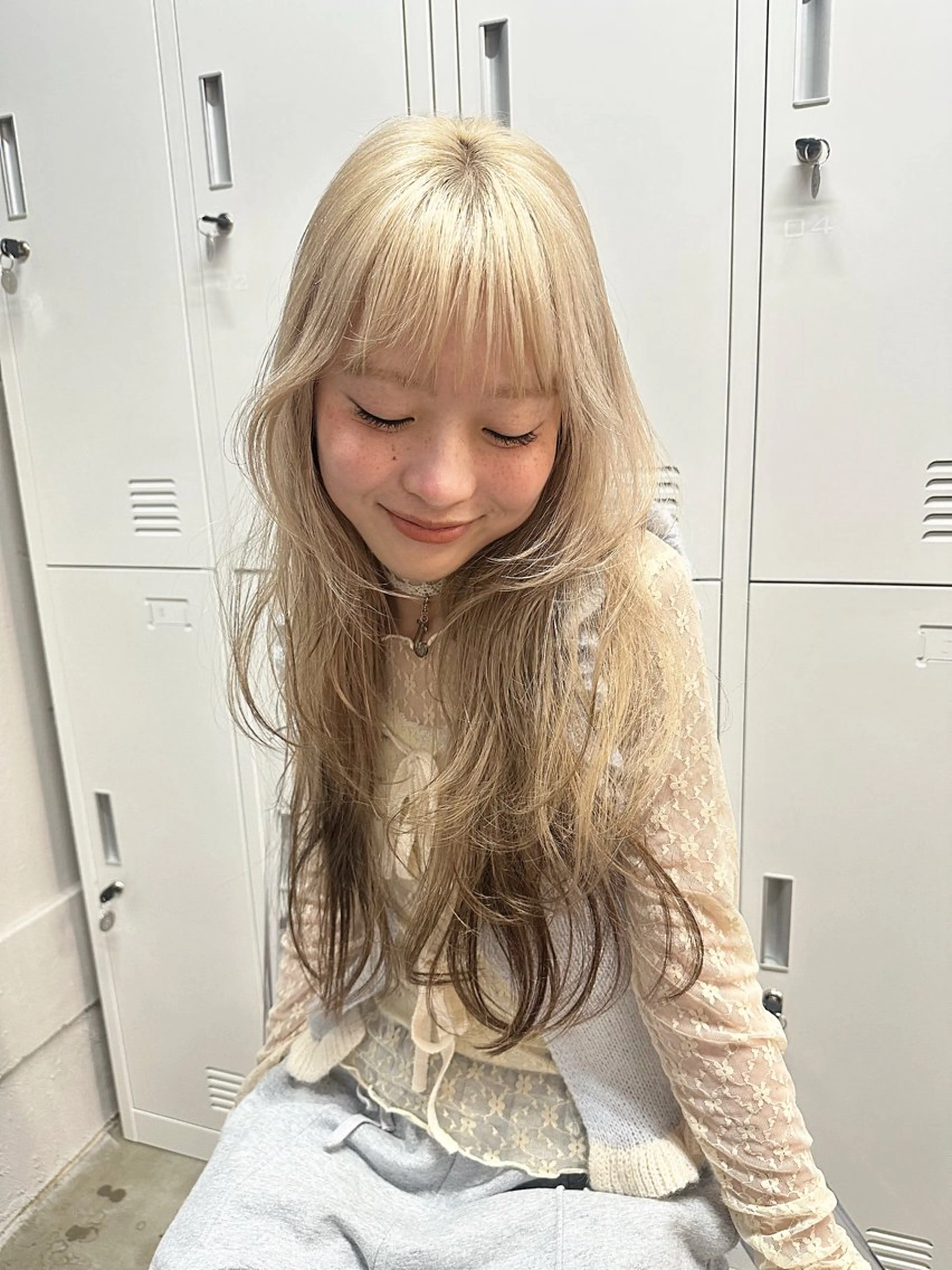 ロング ハッシュカット🎀 レイヤーカットのヘアスタイル