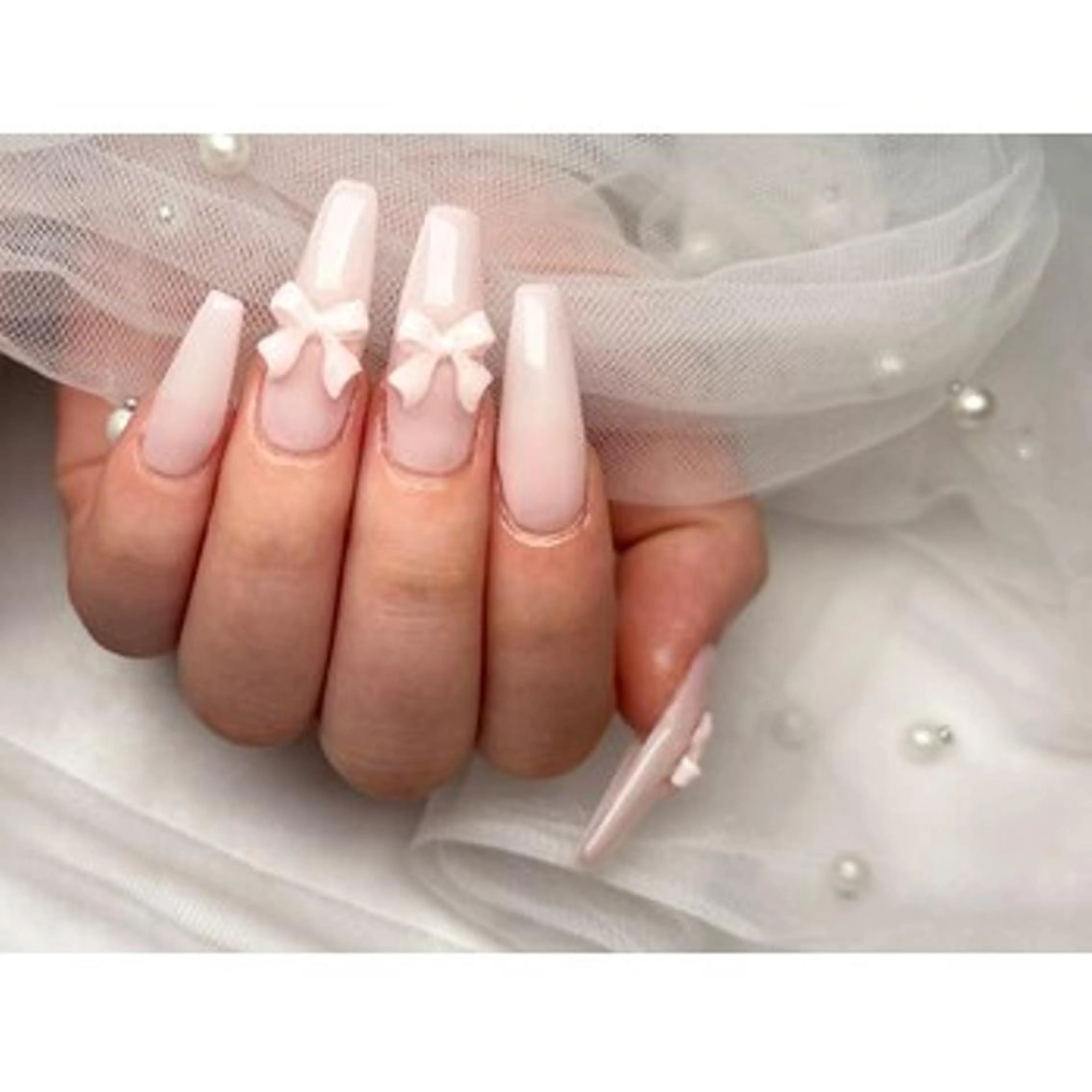 ネイル ハンドネイル ハンドケア peTiT ✨️ yuzuki💞🫧のネイルデザイン