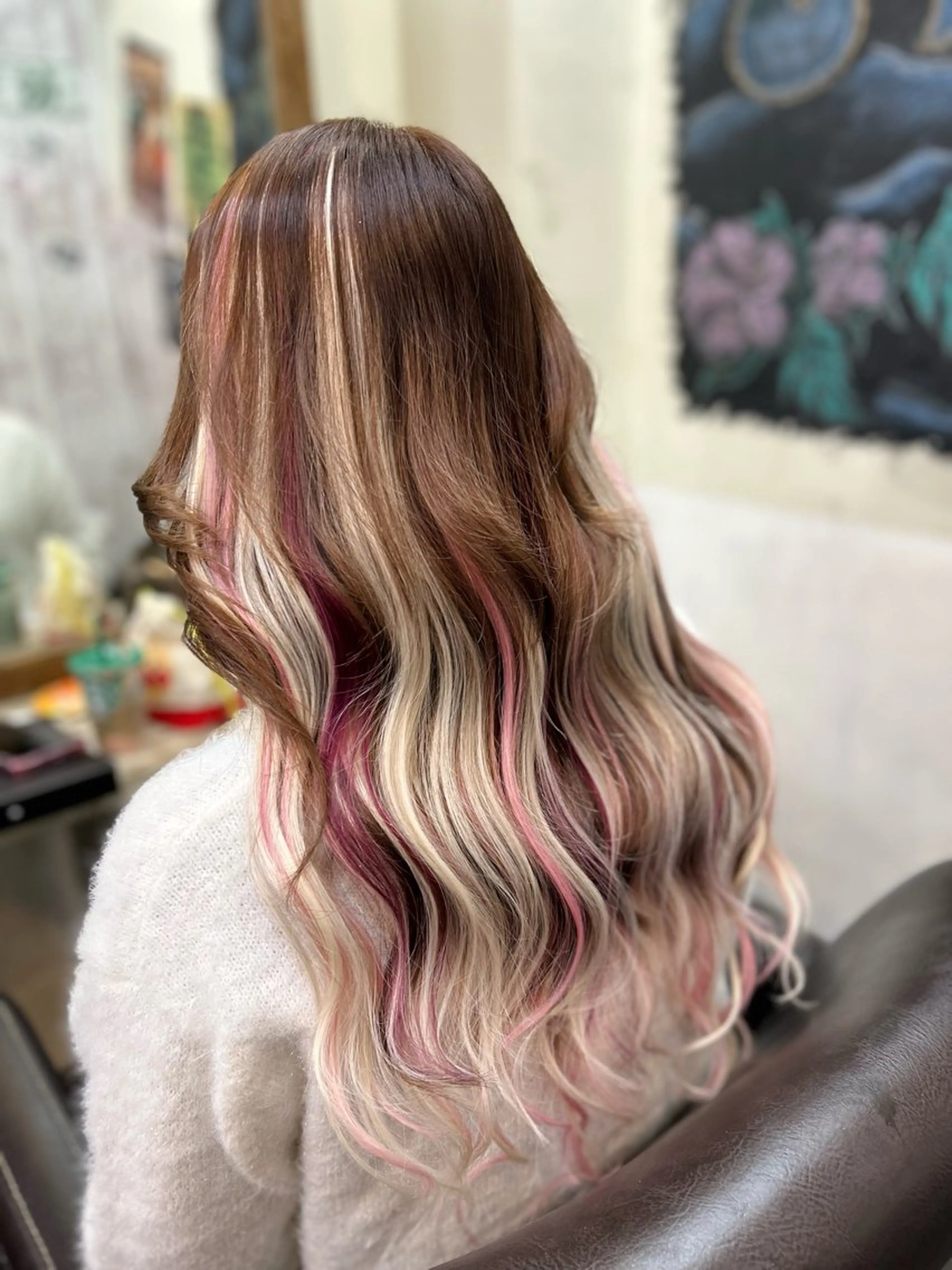 ロング ヘアカラー エクステ 成安 雪菜のヘアスタイル