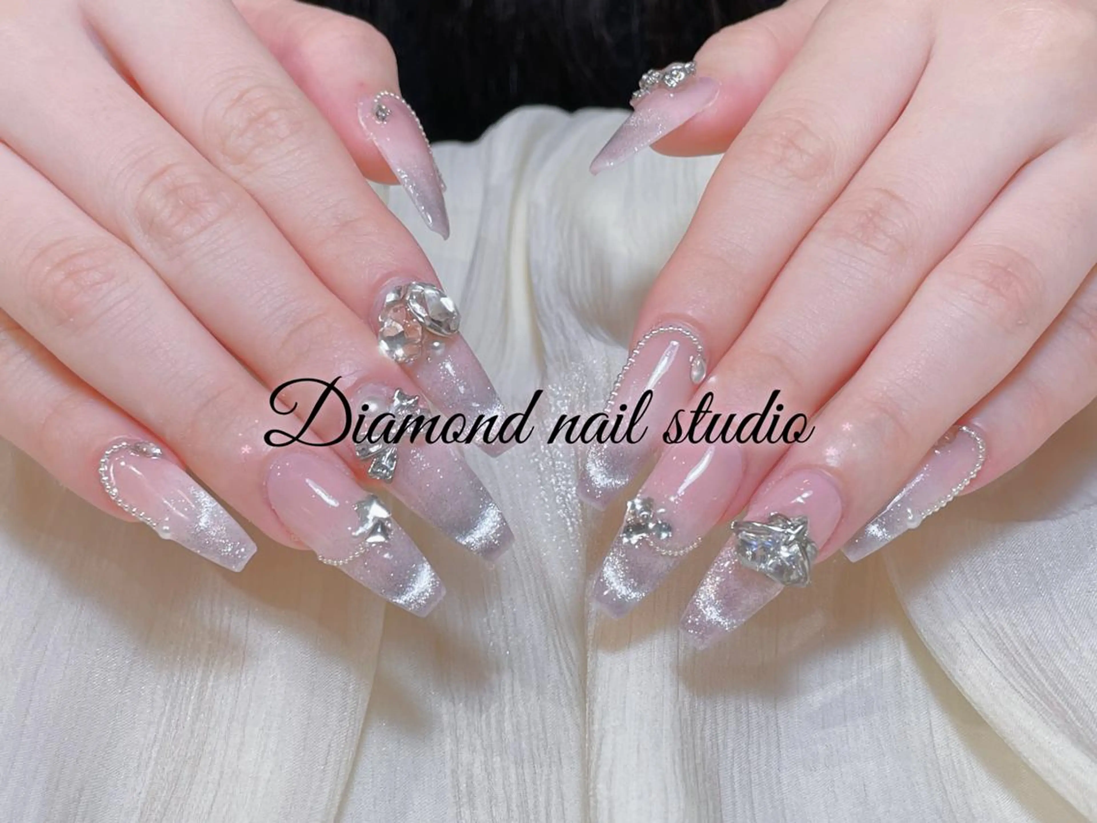 ネイル アートネイル オーロラネイル ガーリー キラキラネイル マグネットネイル ハンドネイル ハンドケア Plenty Kokona🩷のネイルデザイン