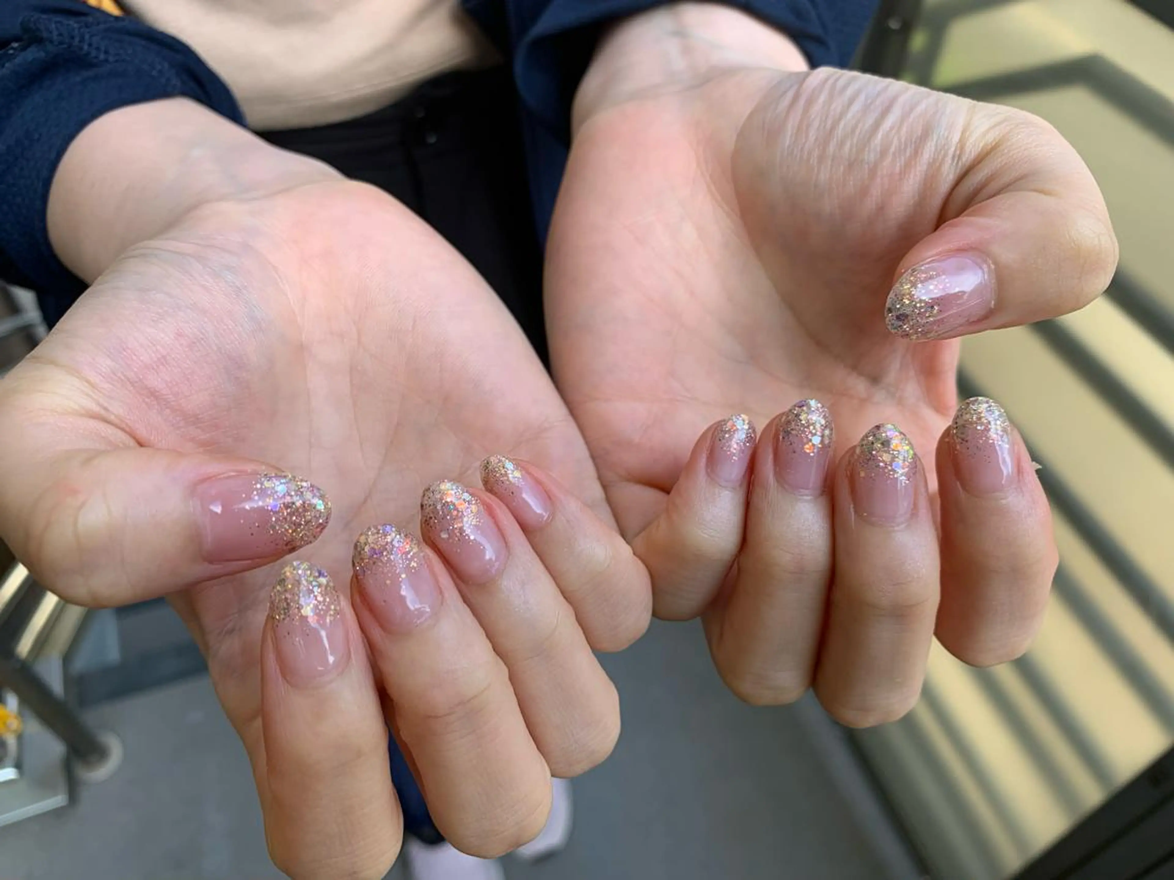 ネイル ラメ(グリッター) ラメグラデーション マキノ ユイのネイルデザイン