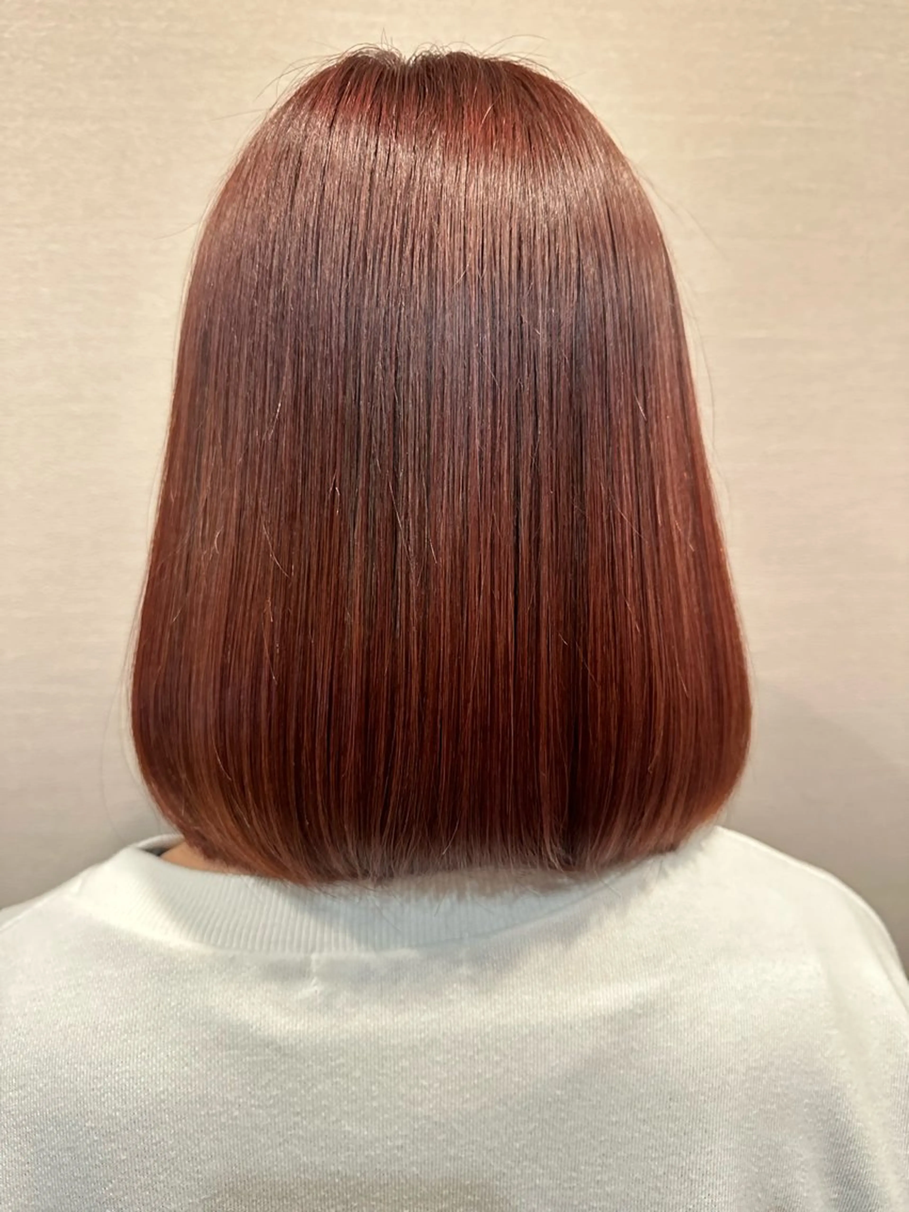 ミディアム カラー 都甲 純花のヘアスタイル