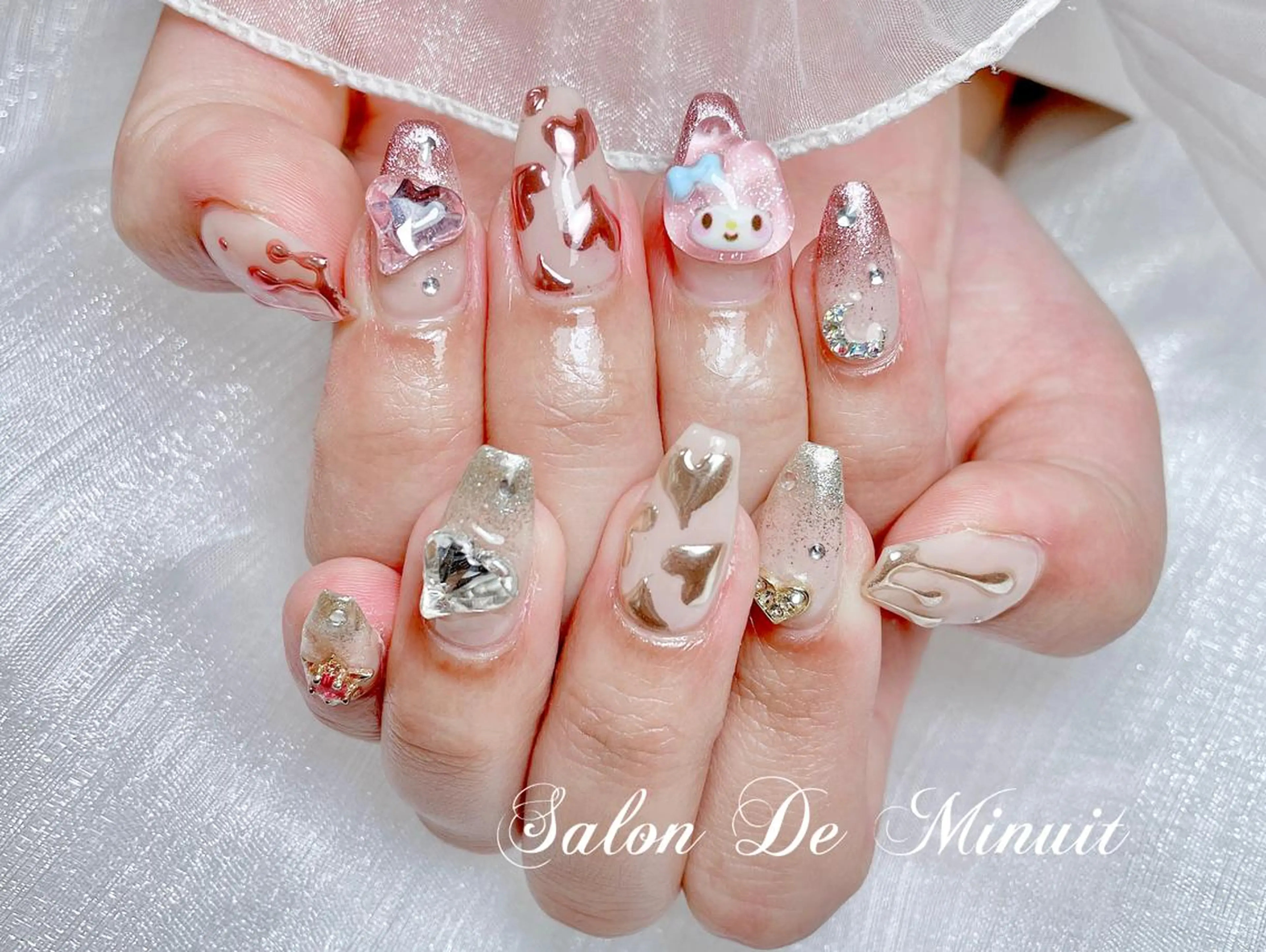 ネイル ハンドネイル ハンドケア Momo 🤍のネイルデザイン